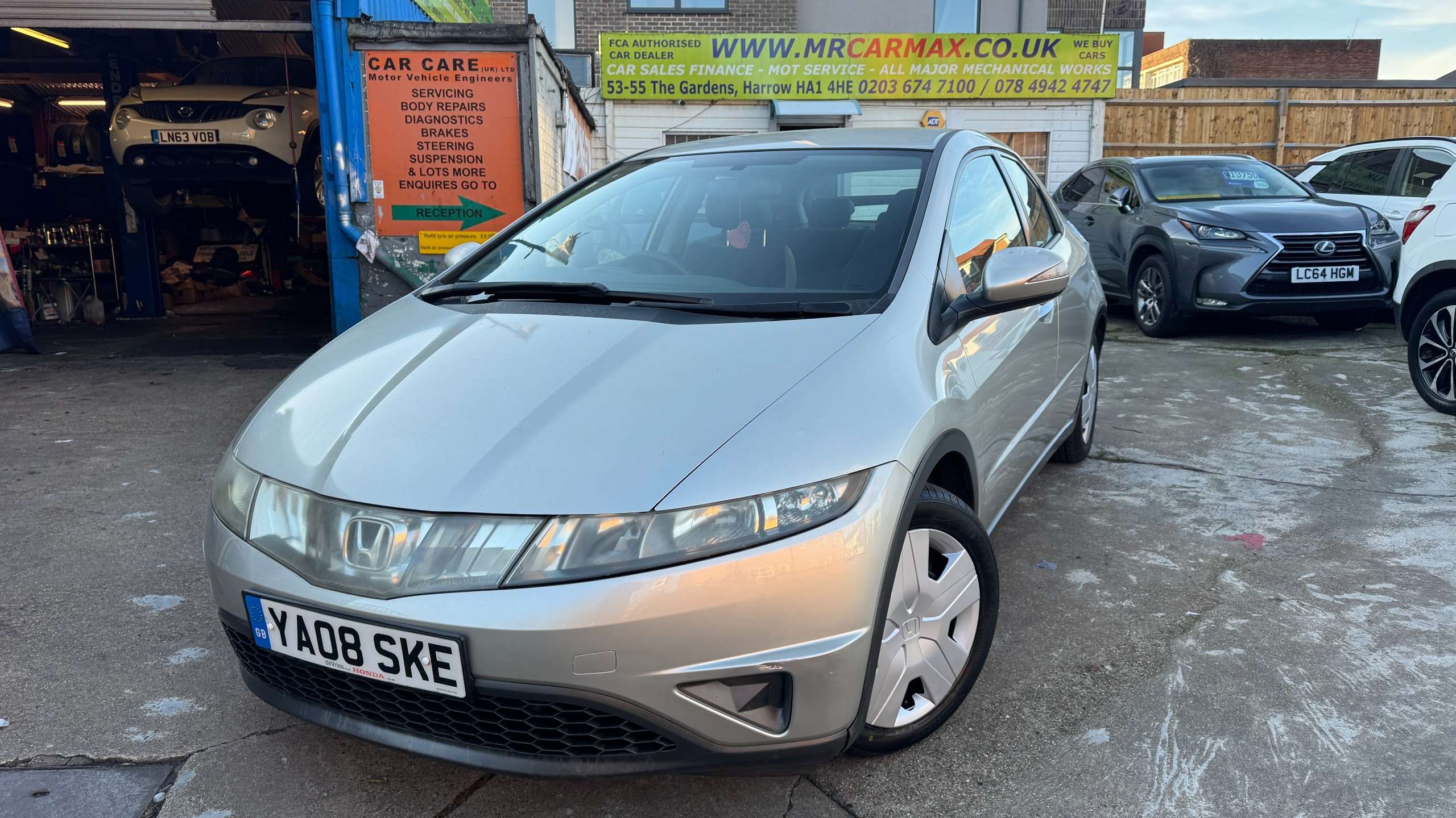 A 2008 HONDA CIVIC 1.4 i-DSI SE Hatchback 5dr Petrol i-Shift (139 g/km, 82 bhp) A 2008 HONDA CIVIC 1.4 i-DSI SE Hatchback 5dr Petrol i-Shift (139 g/km, 82 bhp)