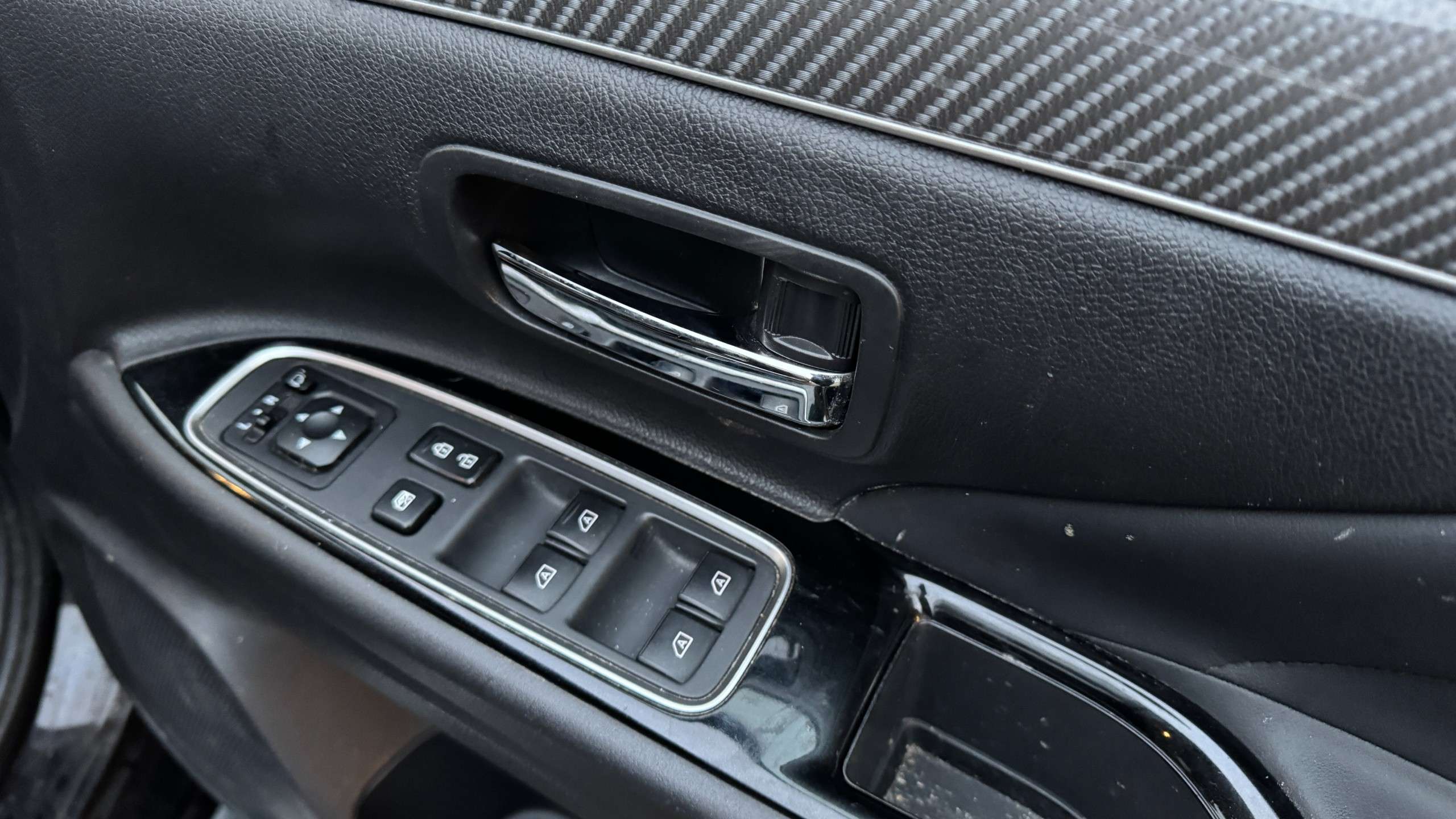 2018 MITSUBISHI OUTLANDER 2018 MITSUBISHI OUTLANDER