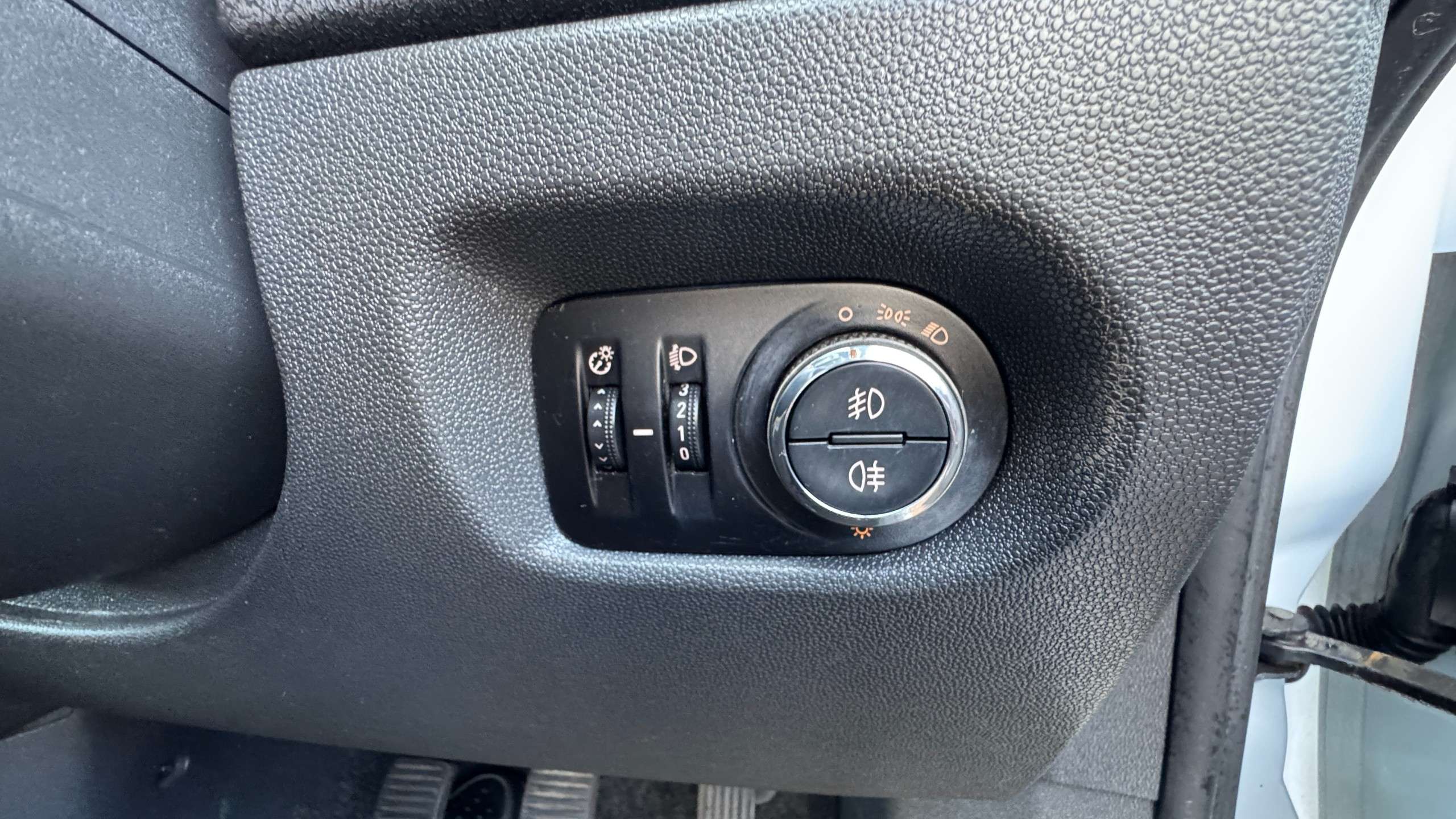 2015 VAUXHALL CORSA 2015 VAUXHALL CORSA