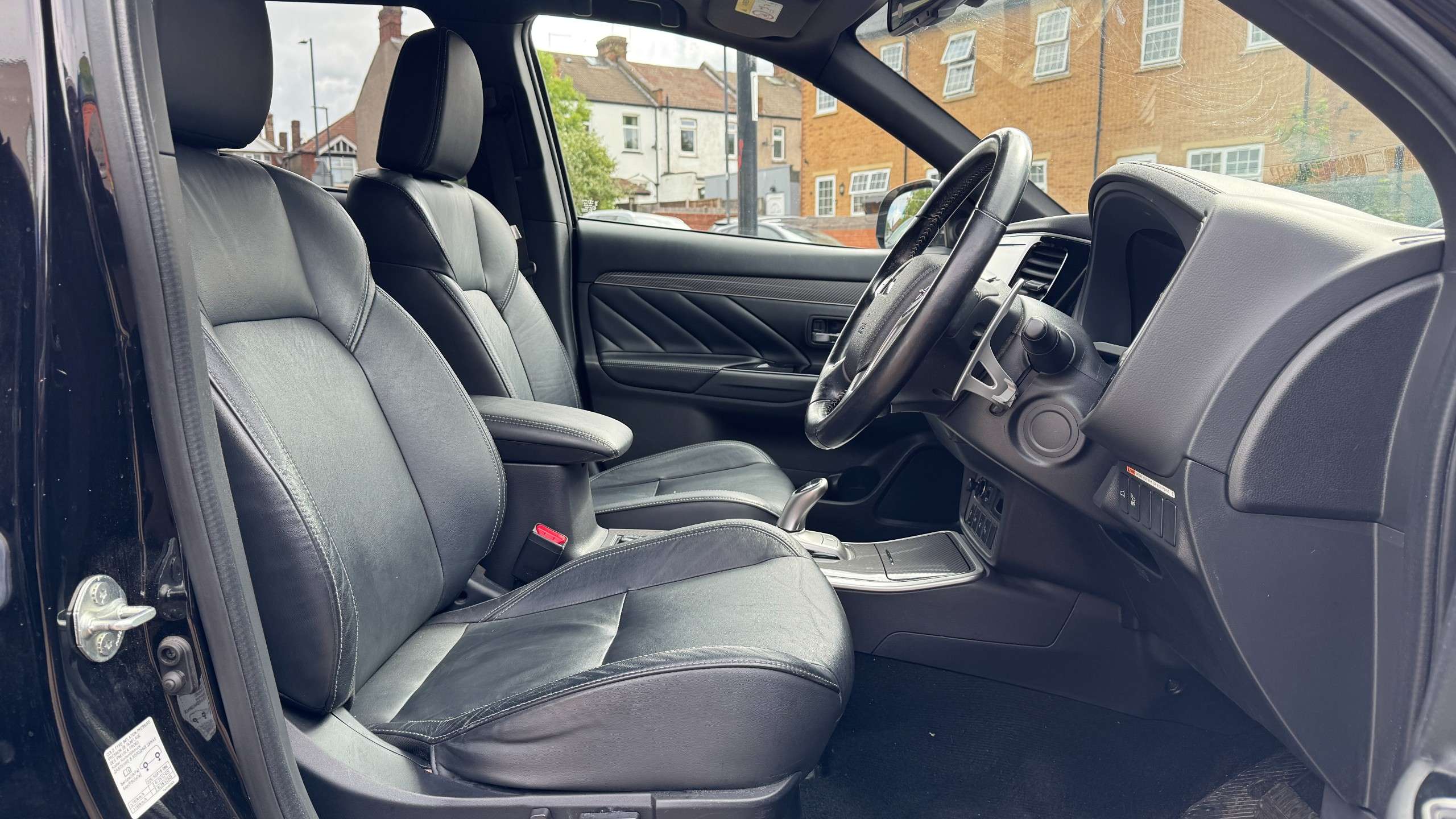 2019 MITSUBISHI OUTLANDER 2019 MITSUBISHI OUTLANDER