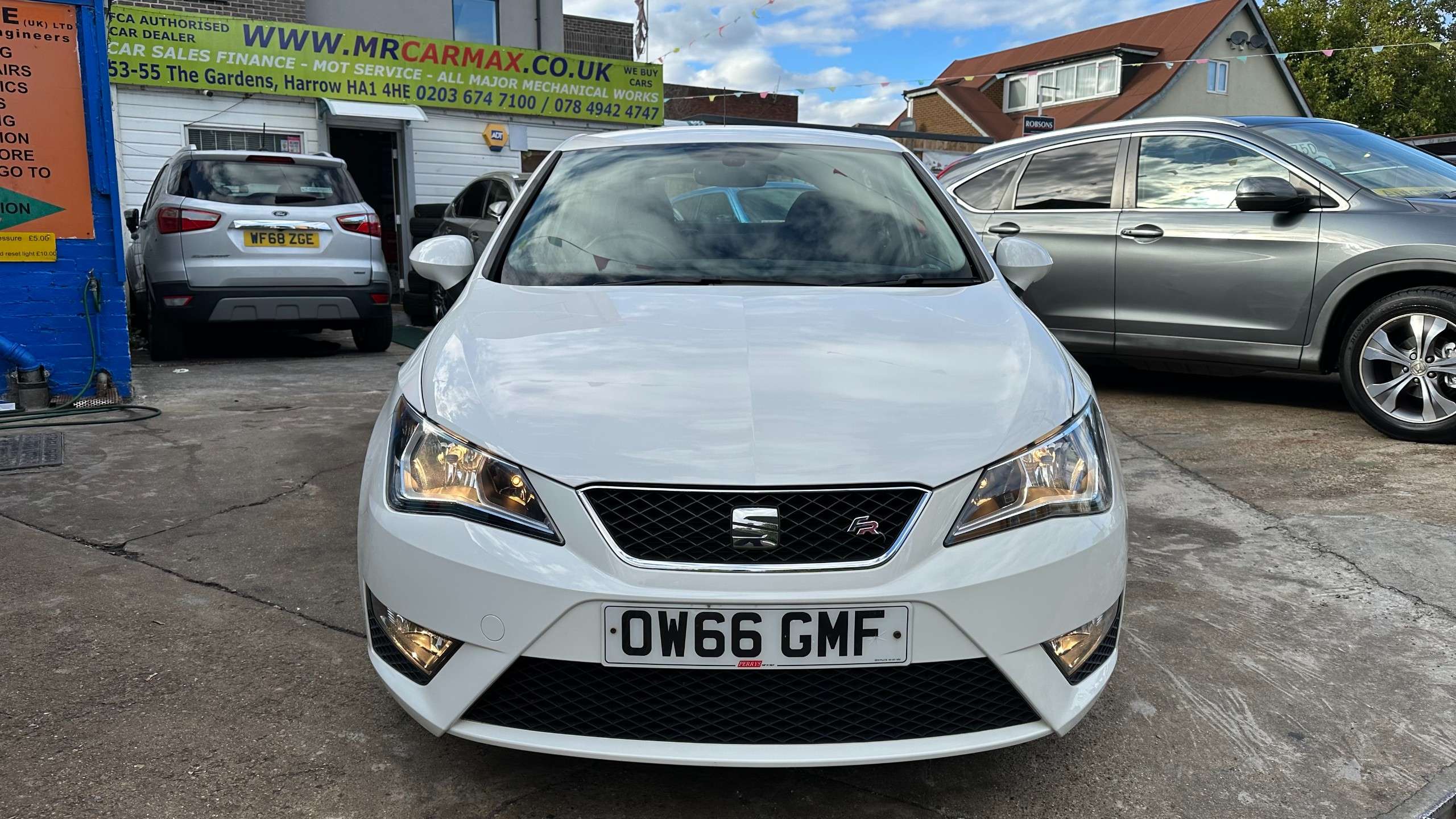 A 2017 SEAT IBIZA 1.0 EcoTSI FR Hatchback 5dr Petrol DSG Euro 6 (s/s) (110 ps) A 2017 SEAT IBIZA 1.0 EcoTSI FR Hatchback 5dr Petrol DSG Euro 6 (s/s) (110 ps)