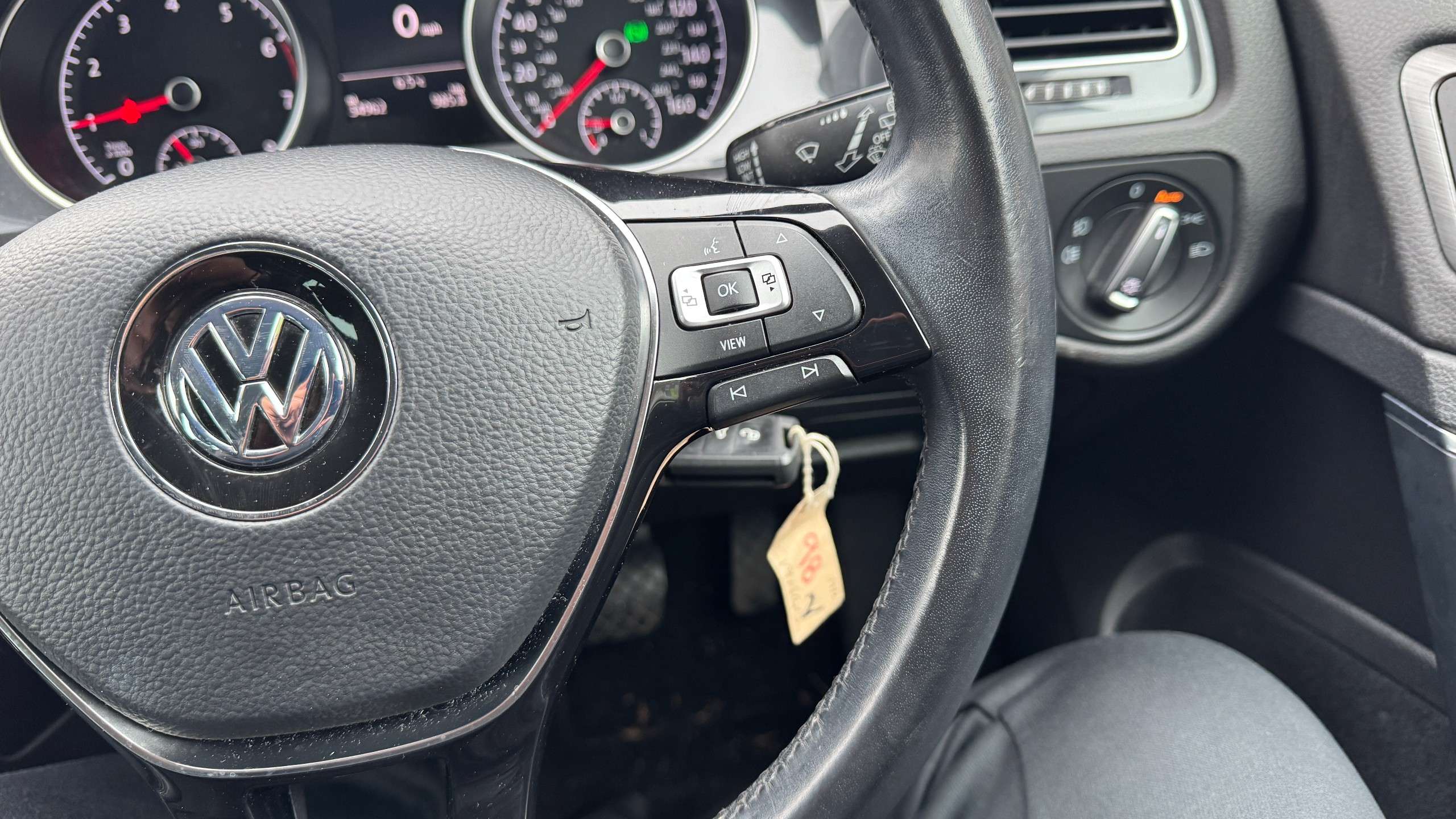 2019 VOLKSWAGEN GOLF 2019 VOLKSWAGEN GOLF