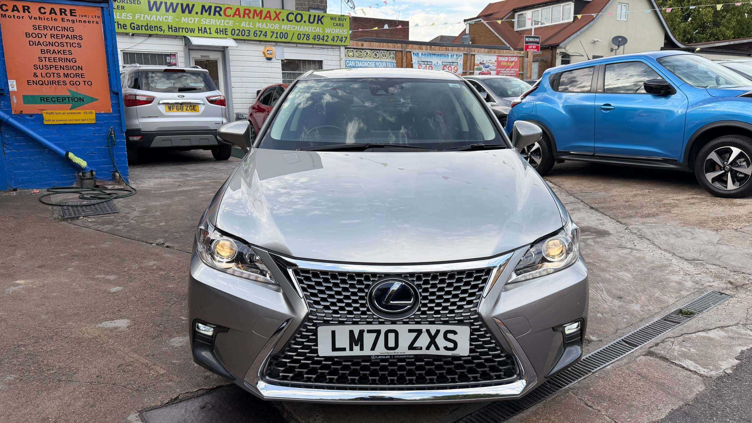 A 2020 LEXUS CT 1.8 200h Hatchback 5dr Petrol Hybrid E-CVT Euro 6 (s/s) (136 ps) A 2020 LEXUS CT 1.8 200h Hatchback 5dr Petrol Hybrid E-CVT Euro 6 (s/s) (136 ps)