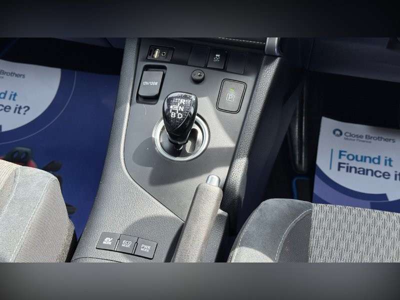 2018 TOYOTA AURIS 2018 TOYOTA AURIS