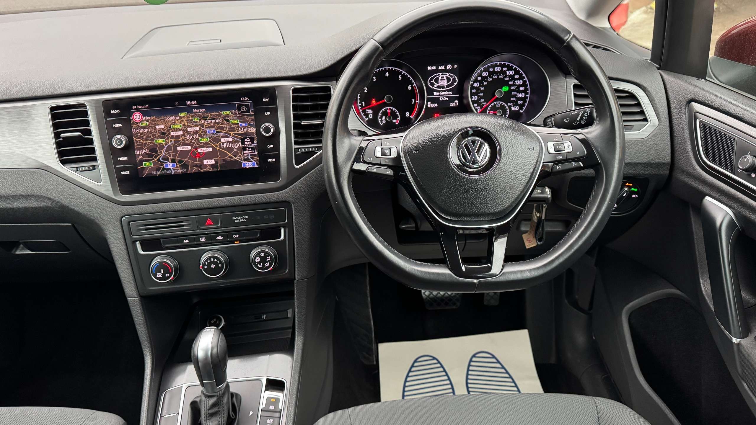 2019 VOLKSWAGEN GOLF SV 2019 VOLKSWAGEN GOLF SV