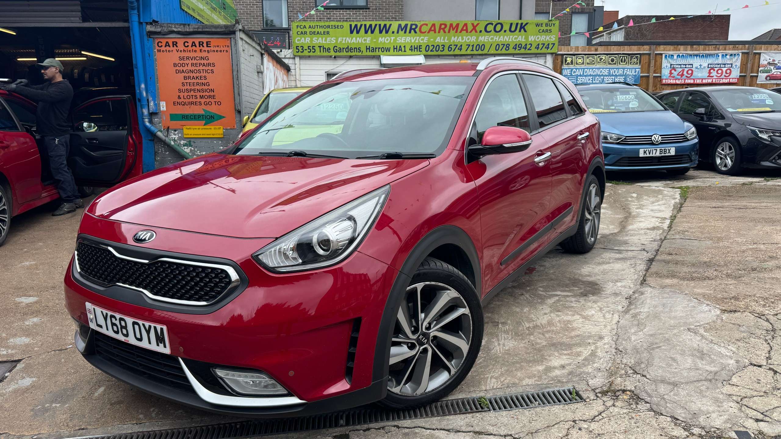 A 2019 KIA NIRO 1.6h GDi GPF 3 SUV 5dr Petrol Hybrid DCT Euro 6 (s/s) ( 16in Alloy) (139 bhp) A 2019 KIA NIRO 1.6h GDi GPF 3 SUV 5dr Petrol Hybrid DCT Euro 6 (s/s) ( 16in Alloy) (139 bhp)