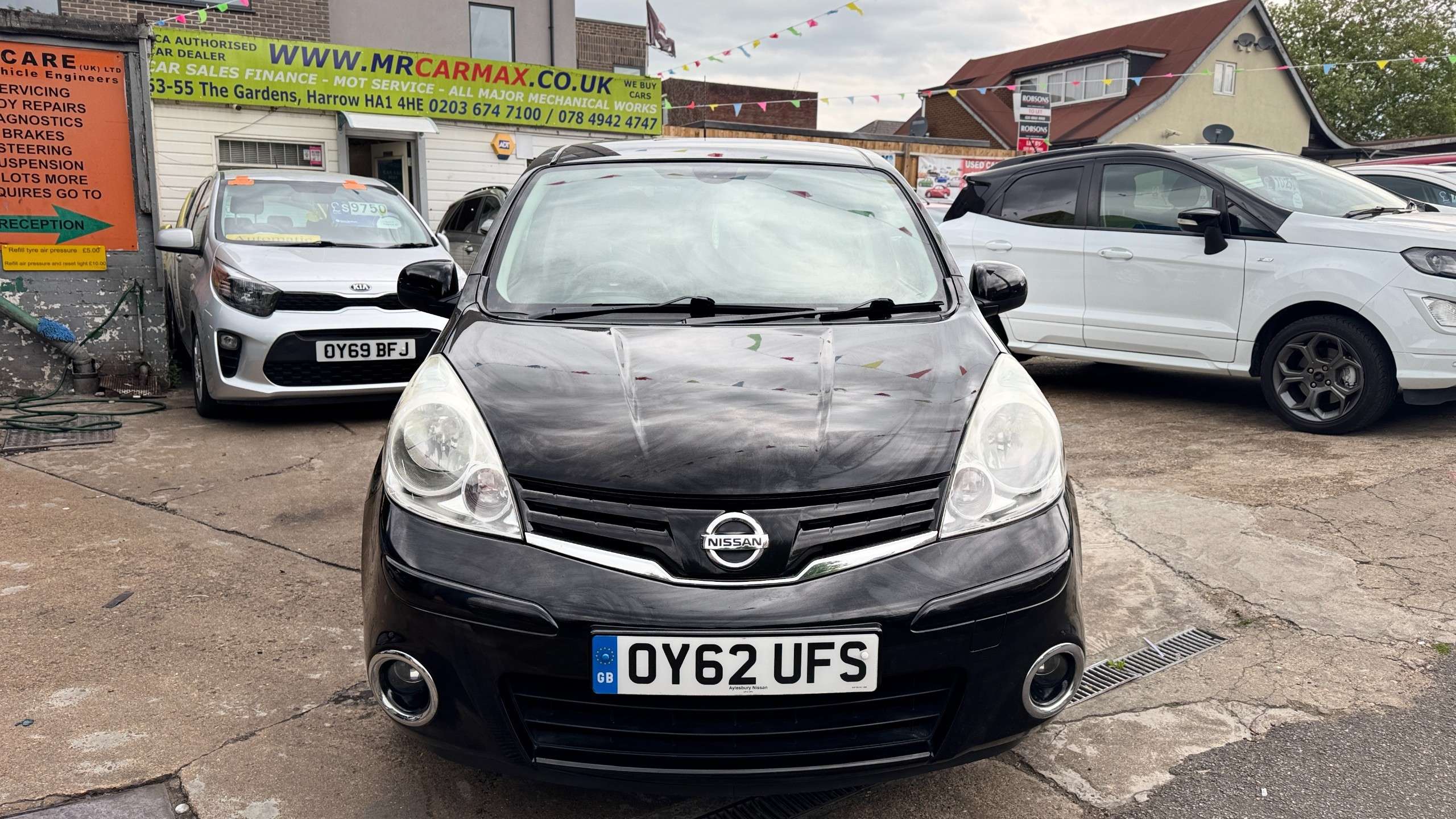 A 2012 NISSAN NOTE 1.6 16V n-tec+ Hatchback 5dr Petrol Auto Euro 5 (110 ps) A 2012 NISSAN NOTE 1.6 16V n-tec+ Hatchback 5dr Petrol Auto Euro 5 (110 ps)