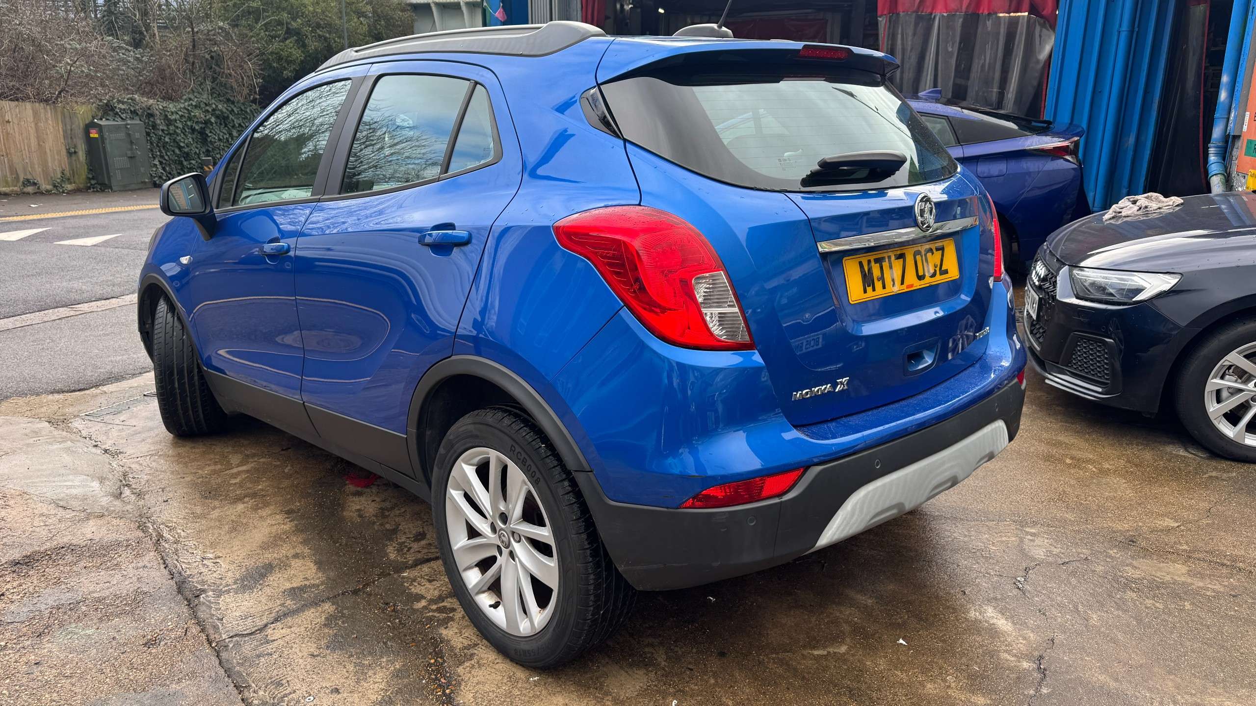 A 2017 VAUXHALL MOKKA X 1.4i Turbo Active SUV 5dr Petrol Auto Euro 6 (140 ps) A 2017 VAUXHALL MOKKA X 1.4i Turbo Active SUV 5dr Petrol Auto Euro 6 (140 ps)