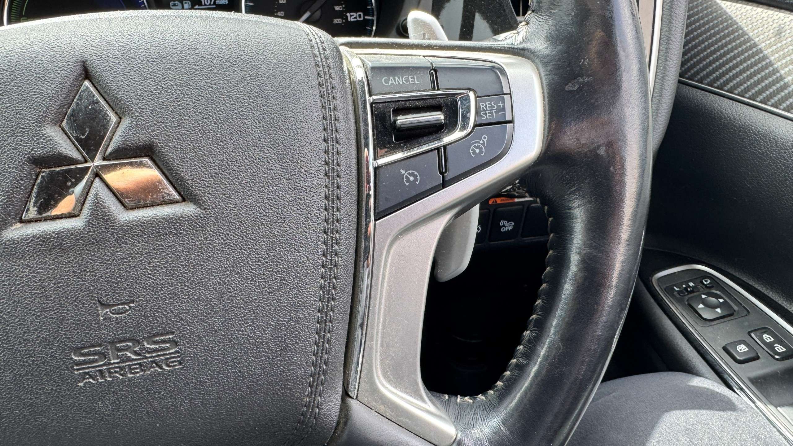 2018 MITSUBISHI OUTLANDER 2018 MITSUBISHI OUTLANDER