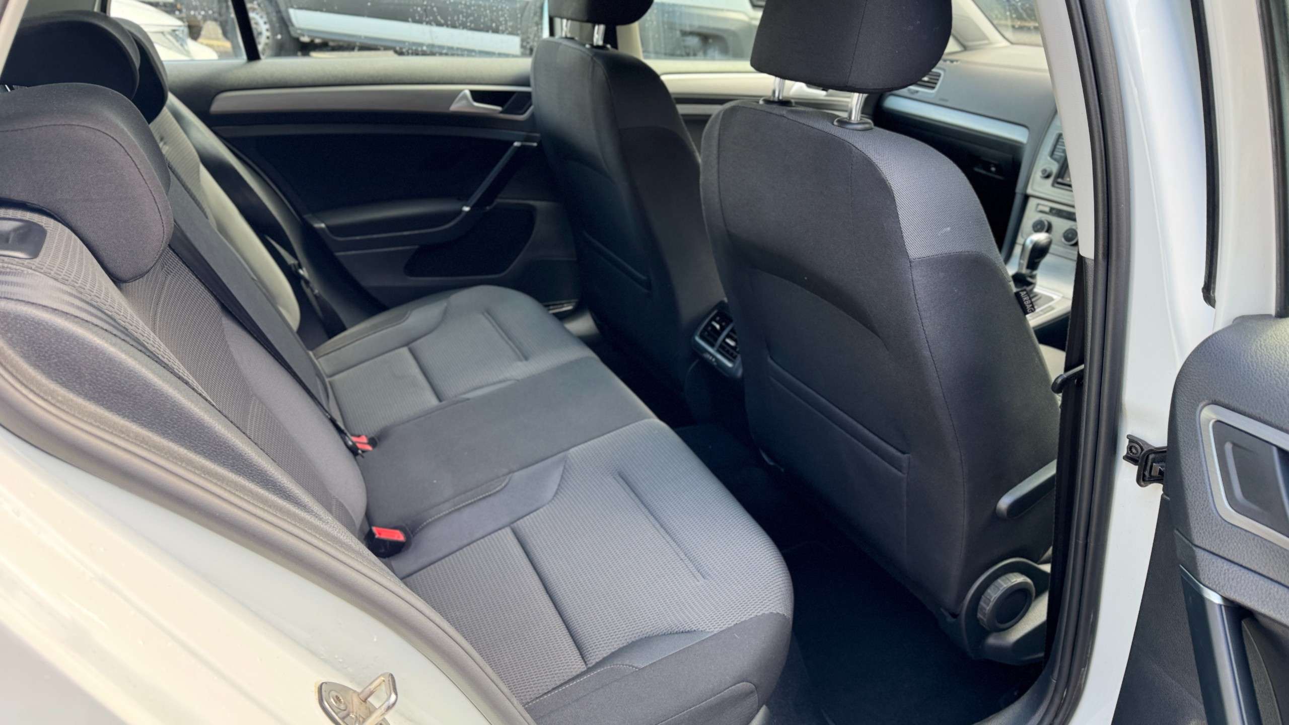 2016 VOLKSWAGEN GOLF 2016 VOLKSWAGEN GOLF