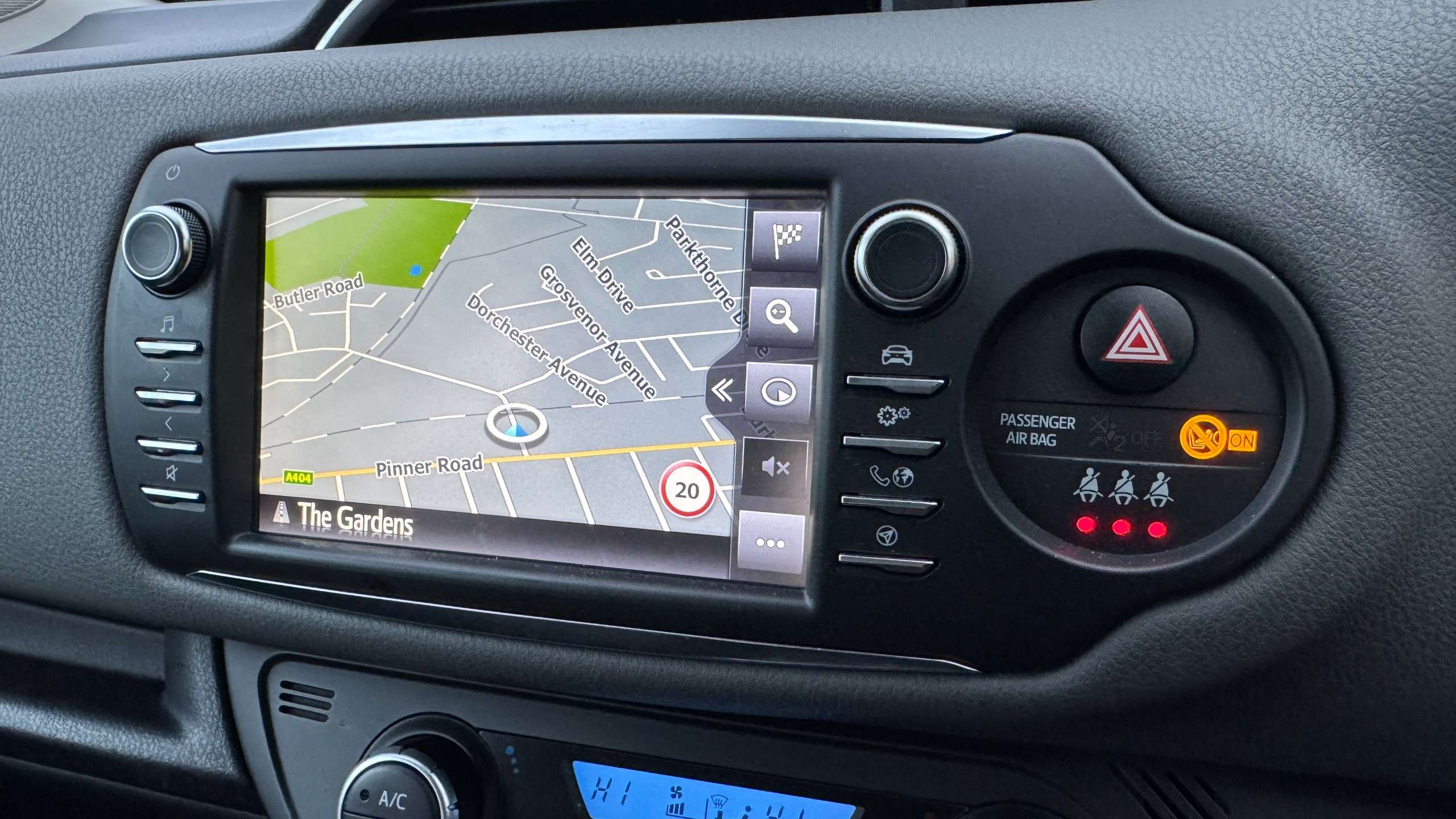 2019 TOYOTA YARIS 2019 TOYOTA YARIS