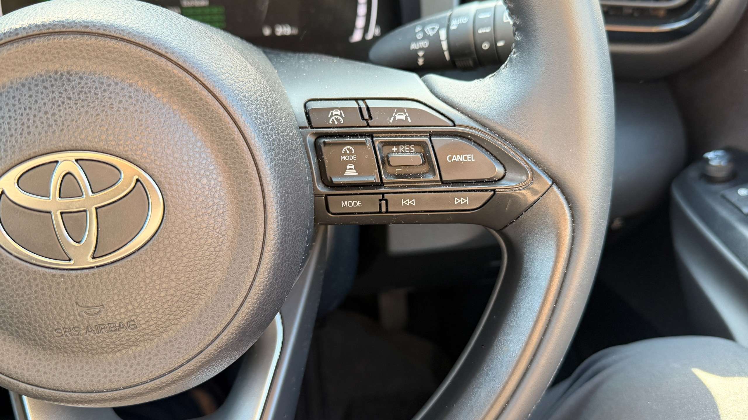2024 TOYOTA YARIS CROSS 2024 TOYOTA YARIS CROSS