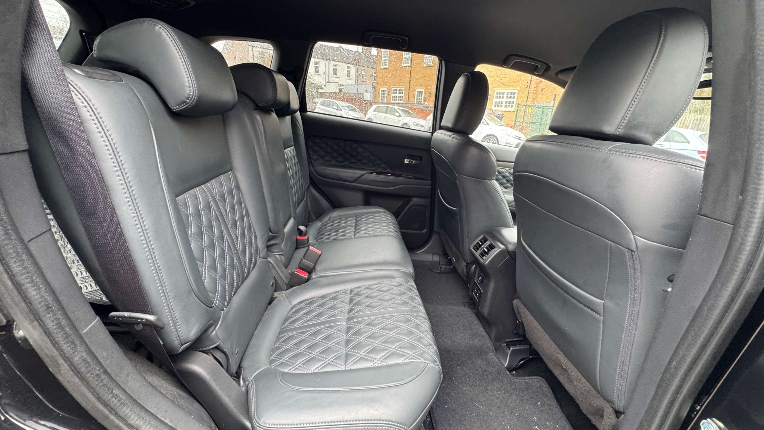 2019 MITSUBISHI OUTLANDER 2019 MITSUBISHI OUTLANDER