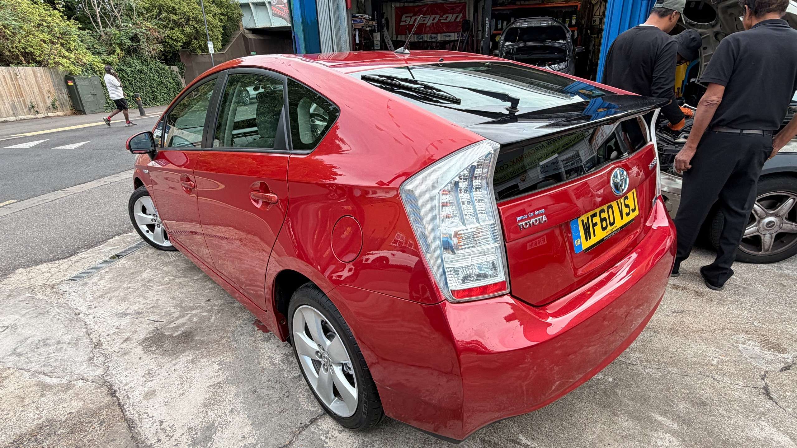 2010 TOYOTA PRIUS 2010 TOYOTA PRIUS