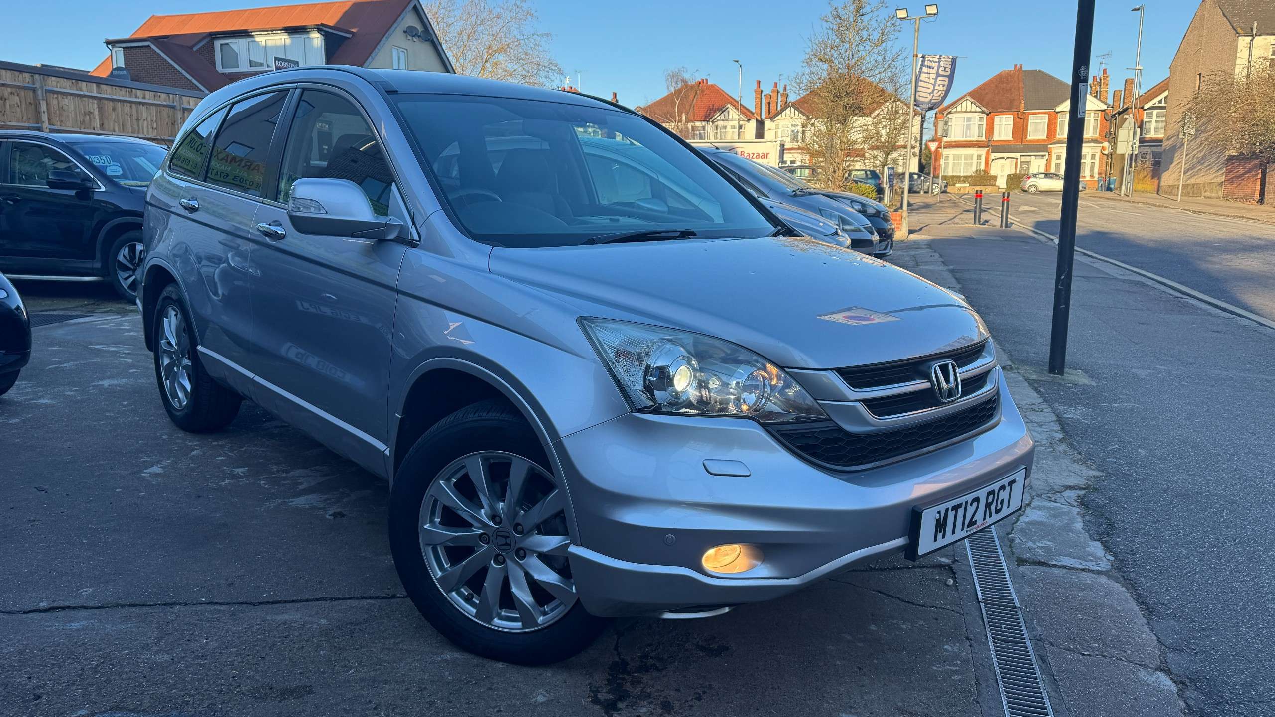 A 2012 HONDA CR-V 2.0 i-VTEC EX SUV 5dr Petrol Auto 4WD Euro 4 (150 ps) A 2012 HONDA CR-V 2.0 i-VTEC EX SUV 5dr Petrol Auto 4WD Euro 4 (150 ps)