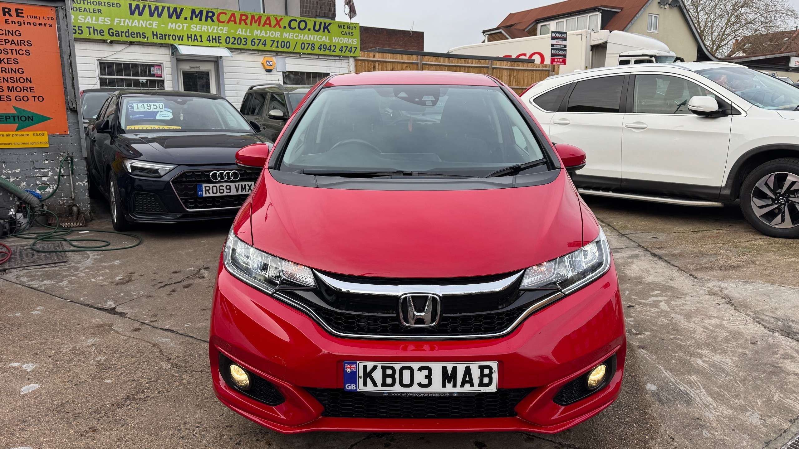 A 2020 HONDA JAZZ 1.3 i-VTEC EX Navi Hatchback 5dr Petrol CVT Euro 6 (s/s) (102 ps) A 2020 HONDA JAZZ 1.3 i-VTEC EX Navi Hatchback 5dr Petrol CVT Euro 6 (s/s) (102 ps)