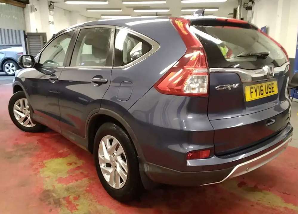 A 2016 HONDA CR-V 2.0 i-VTEC SE SUV 5dr Petrol Auto 4WD Euro 6 (155 ps) A 2016 HONDA CR-V 2.0 i-VTEC SE SUV 5dr Petrol Auto 4WD Euro 6 (155 ps)