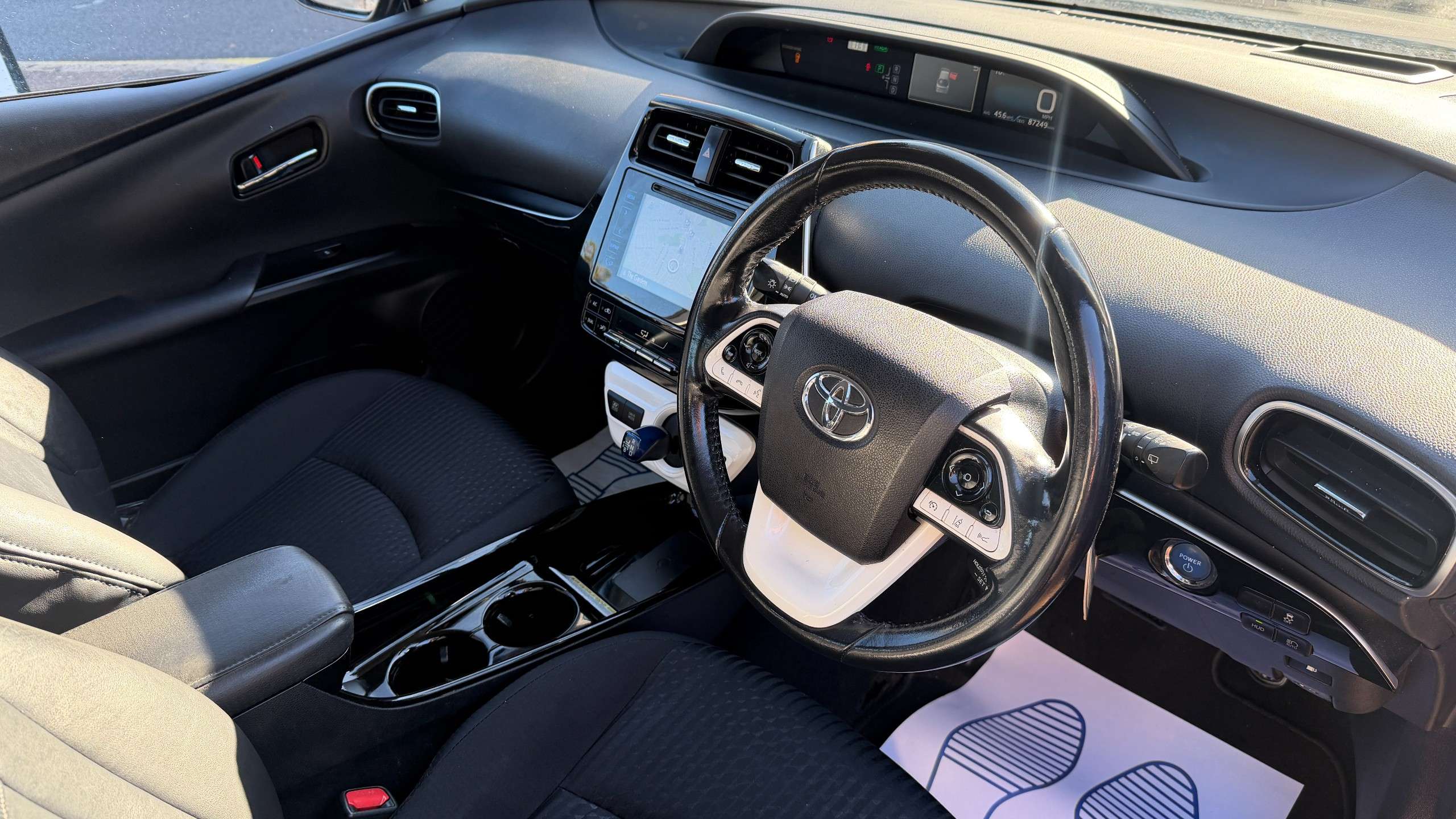 2018 TOYOTA PRIUS 2018 TOYOTA PRIUS