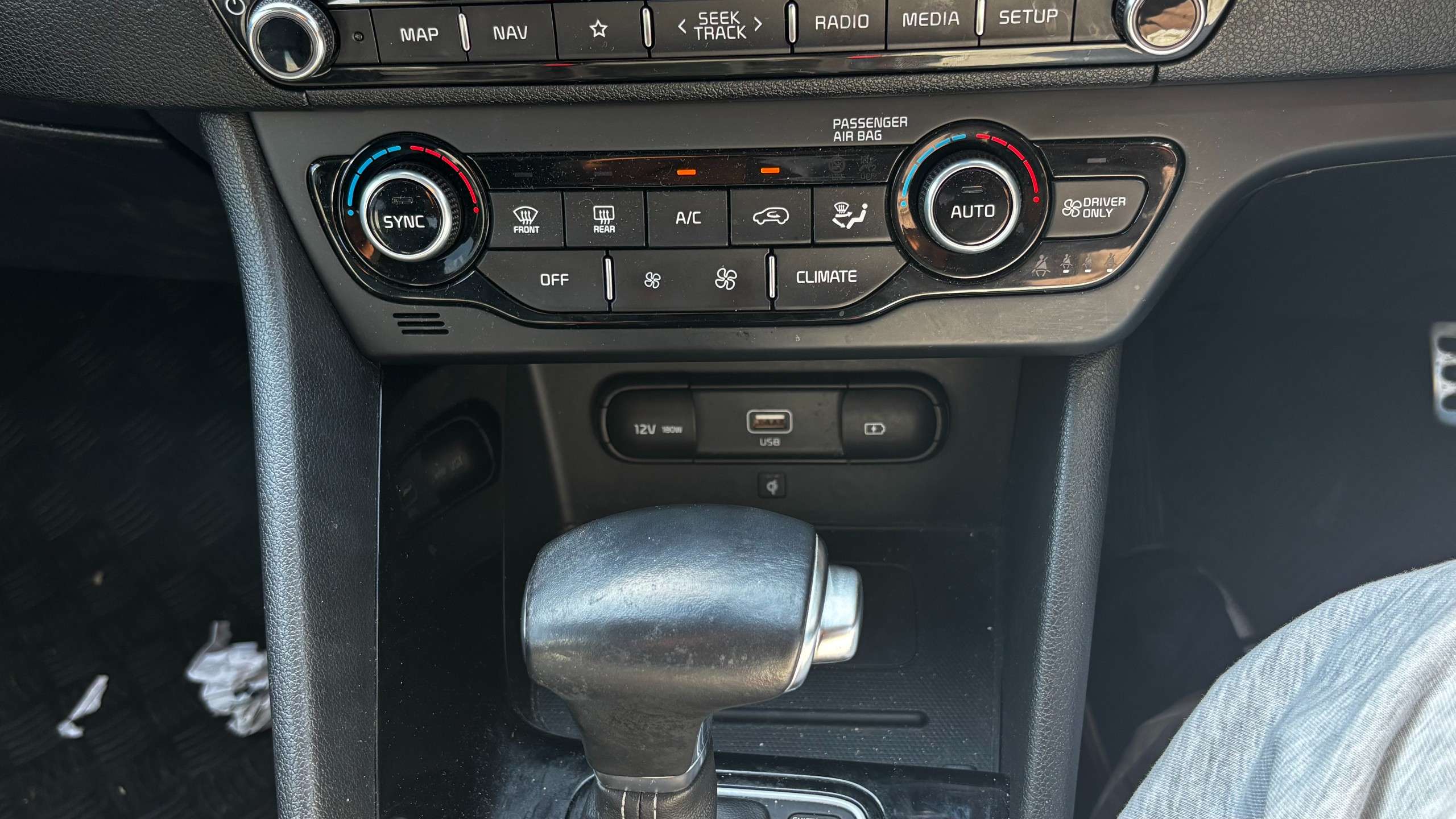 2021 KIA NIRO 2021 KIA NIRO