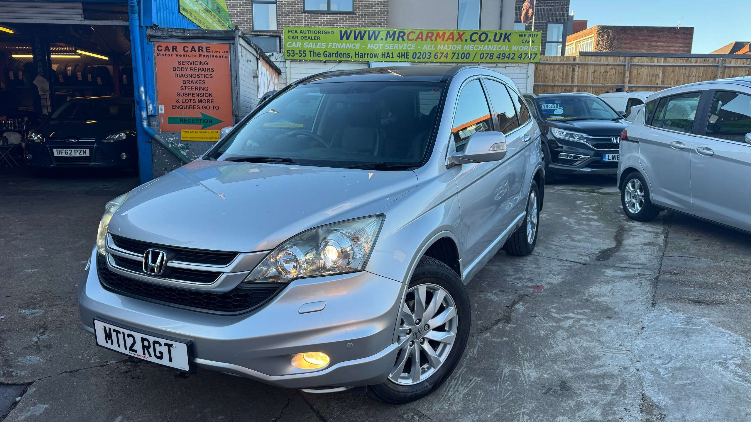 A 2012 HONDA CR-V 2.0 i-VTEC EX SUV 5dr Petrol Auto 4WD Euro 4 (150 ps) A 2012 HONDA CR-V 2.0 i-VTEC EX SUV 5dr Petrol Auto 4WD Euro 4 (150 ps)