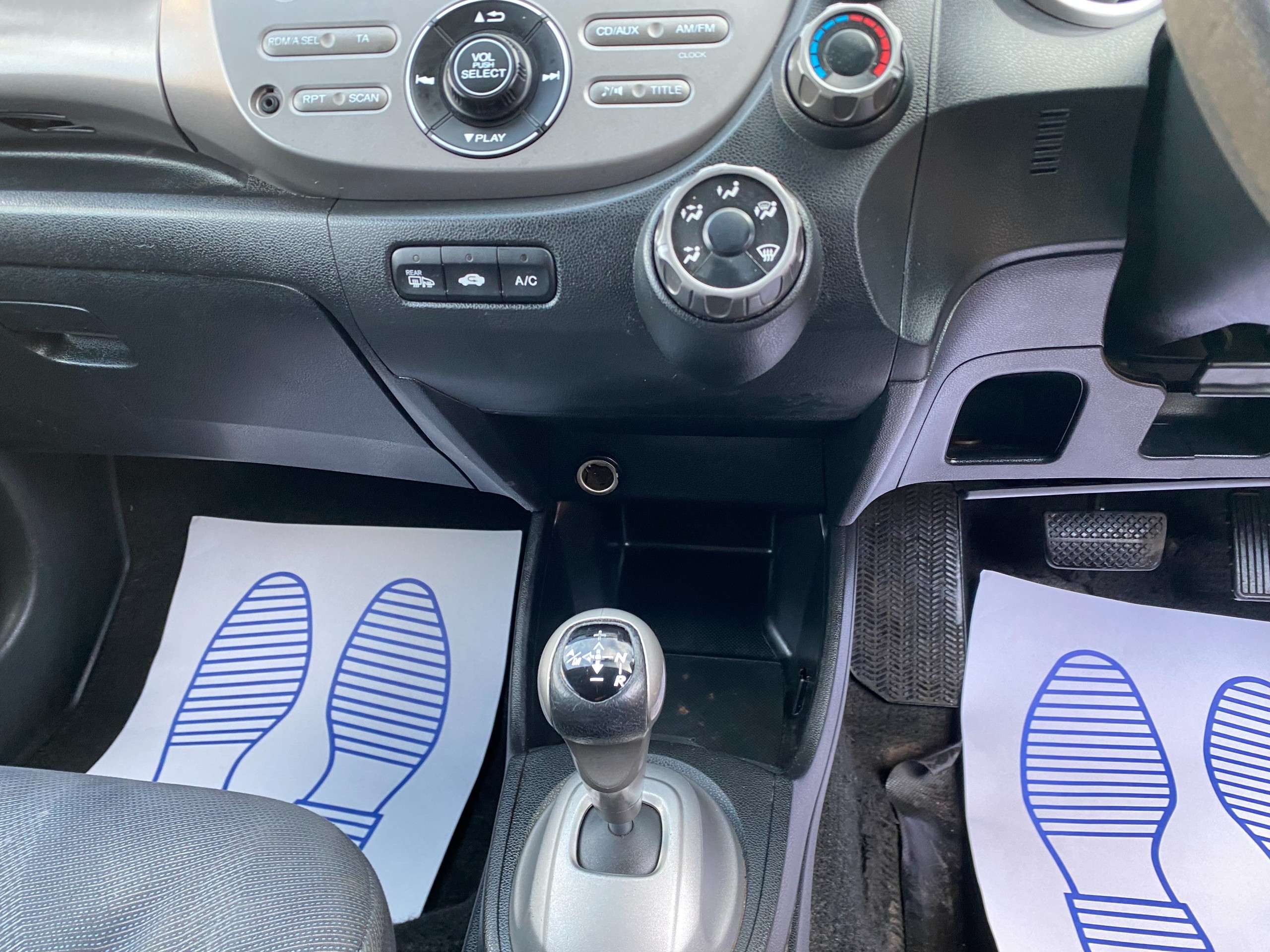 2011 HONDA JAZZ 2011 HONDA JAZZ