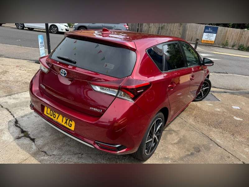 2018 TOYOTA AURIS 2018 TOYOTA AURIS