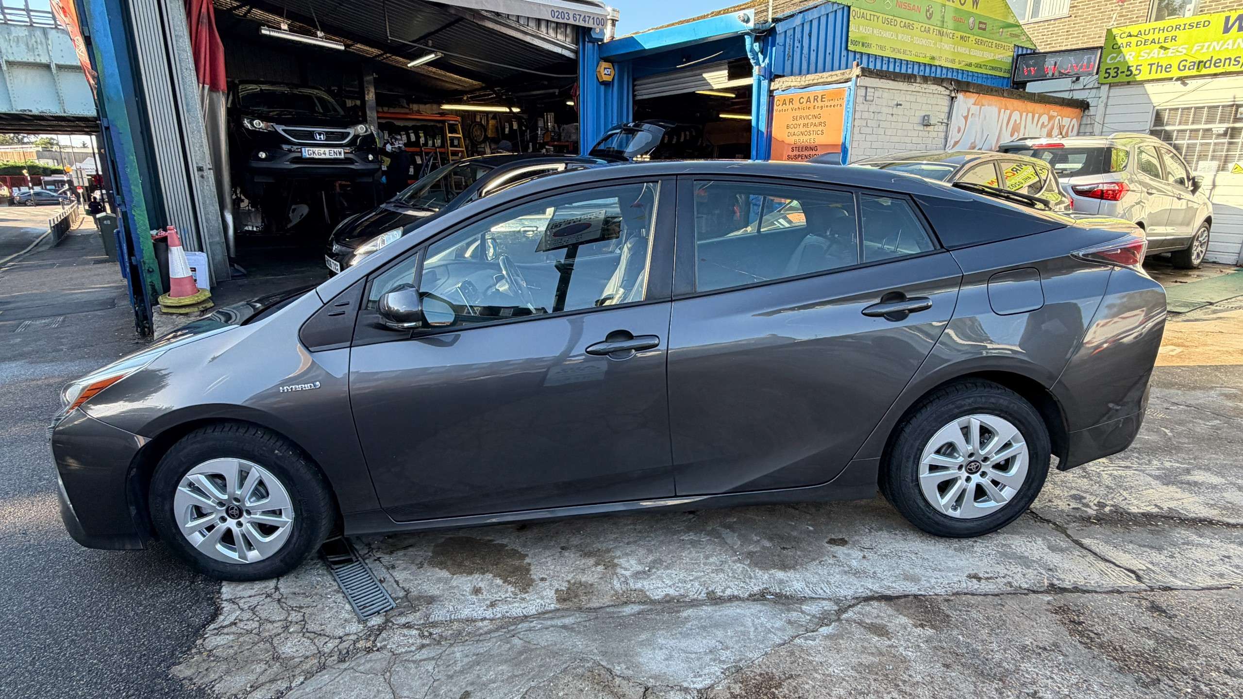 2018 TOYOTA PRIUS 2018 TOYOTA PRIUS