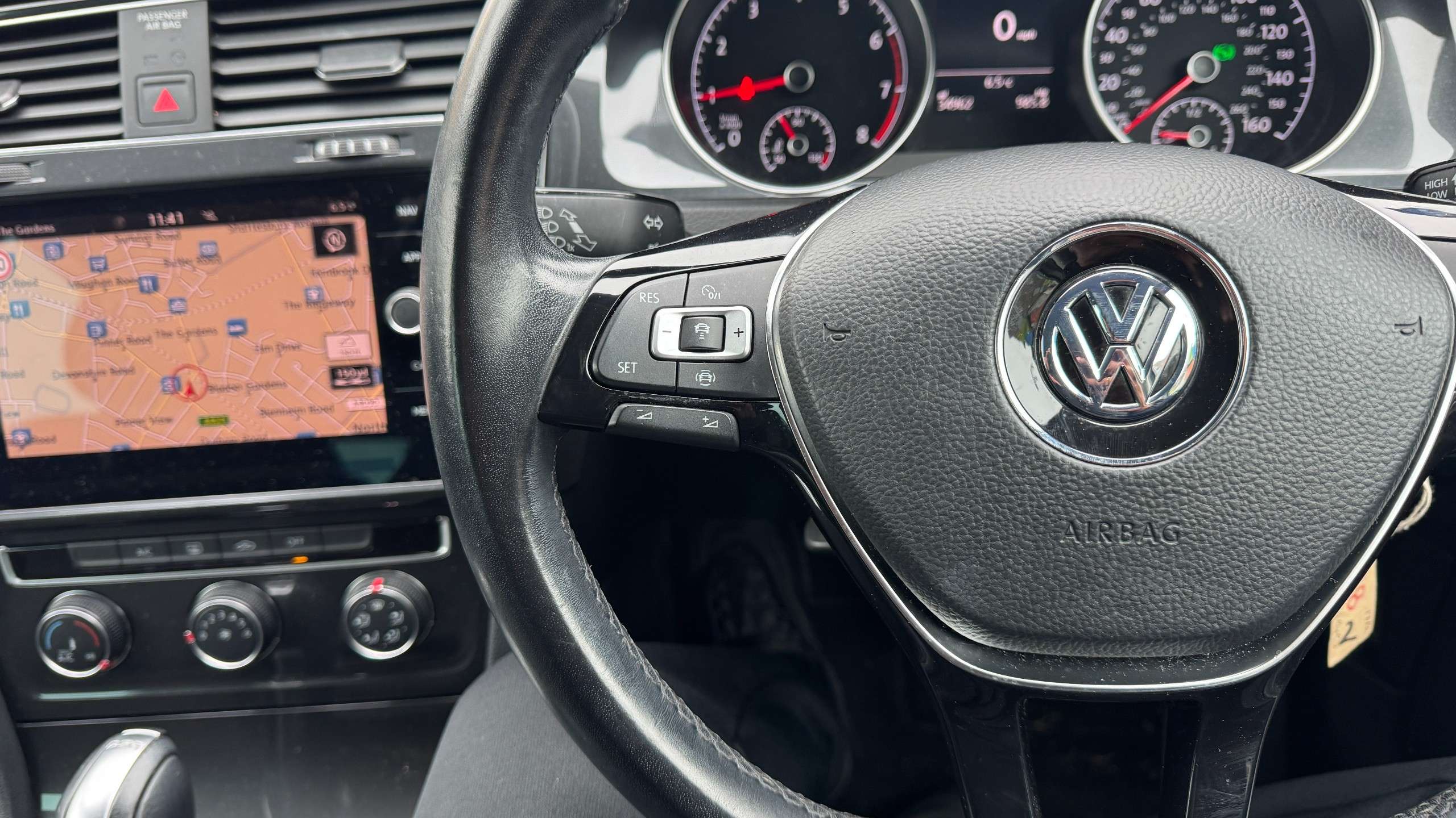 2019 VOLKSWAGEN GOLF 2019 VOLKSWAGEN GOLF