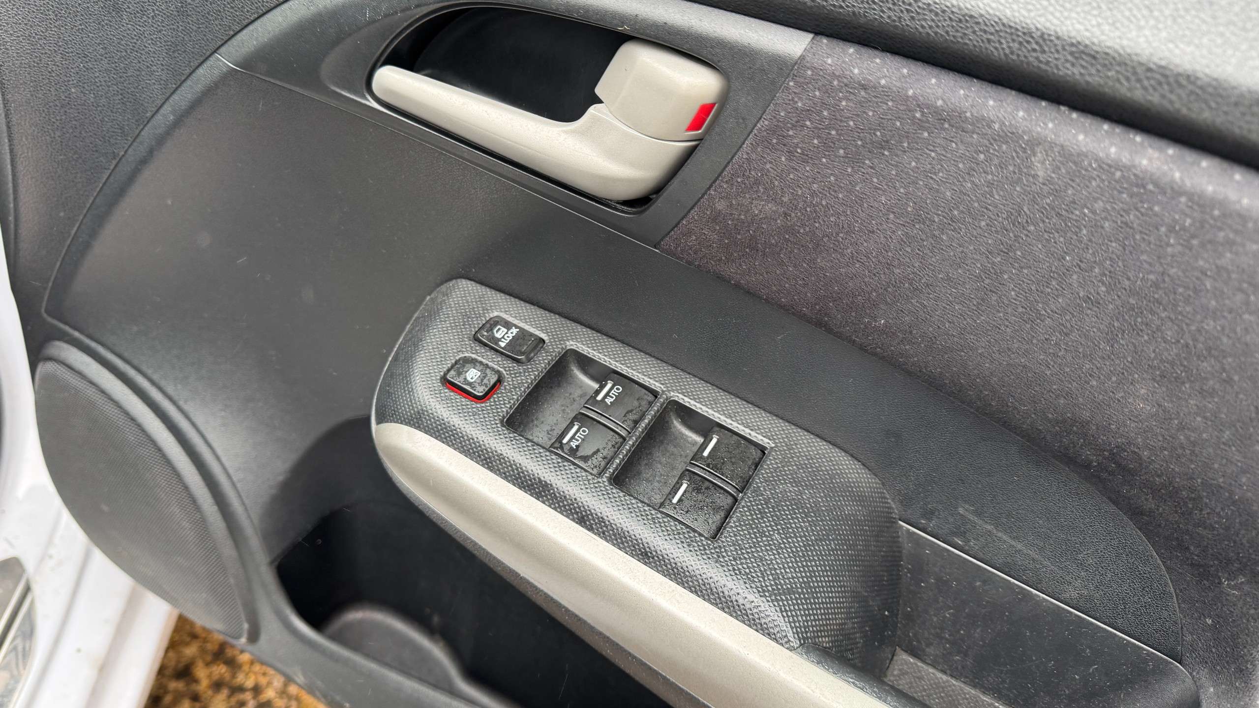 2011 HONDA INSIGHT 2011 HONDA INSIGHT