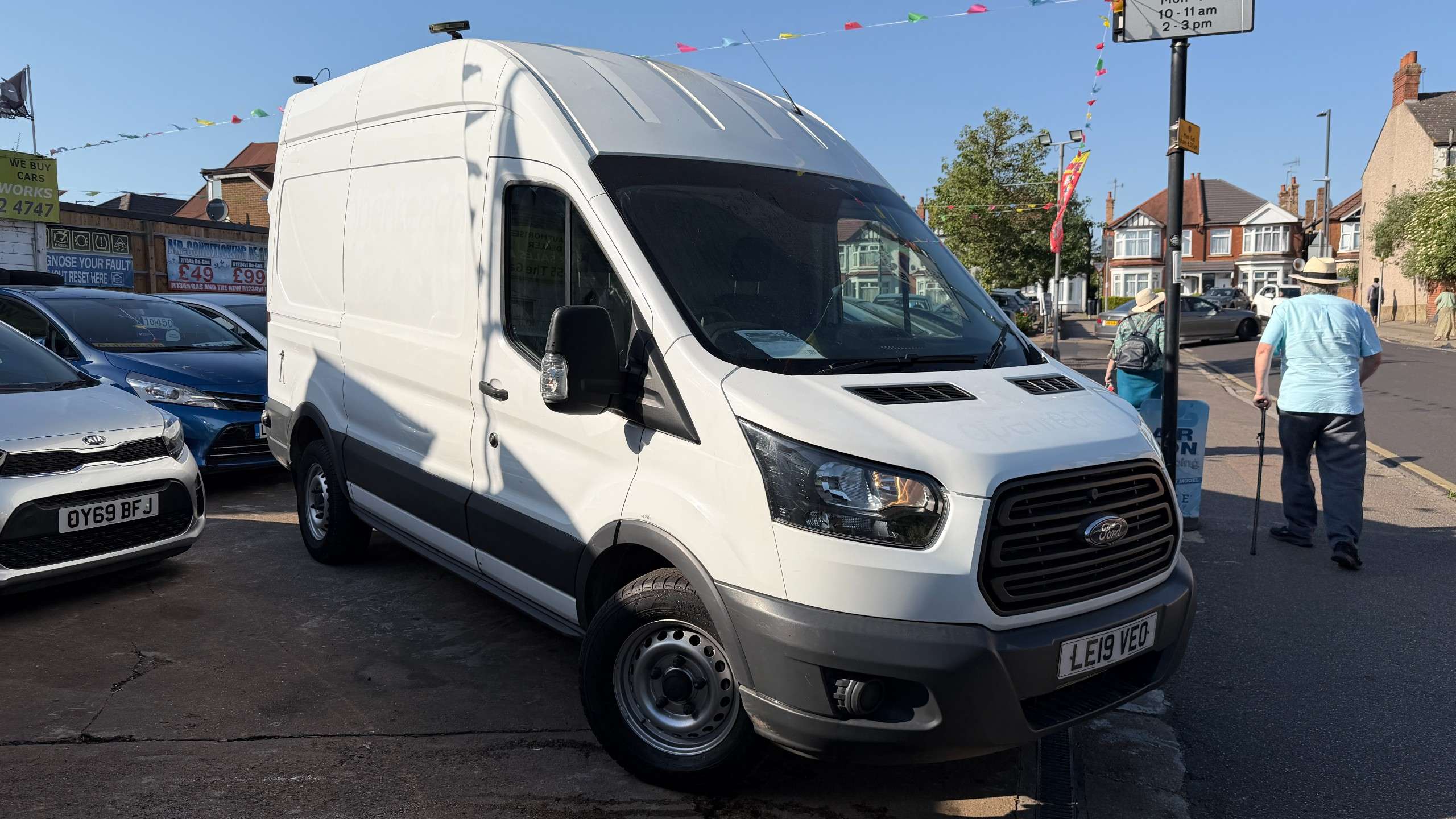 A 2019 FORD TRANSIT 2.0 350 EcoBlue Panel Van 5dr Diesel Manual FWD L2 H3 Euro 6 (130 ps) A 2019 FORD TRANSIT 2.0 350 EcoBlue Panel Van 5dr Diesel Manual FWD L2 H3 Euro 6 (130 ps)