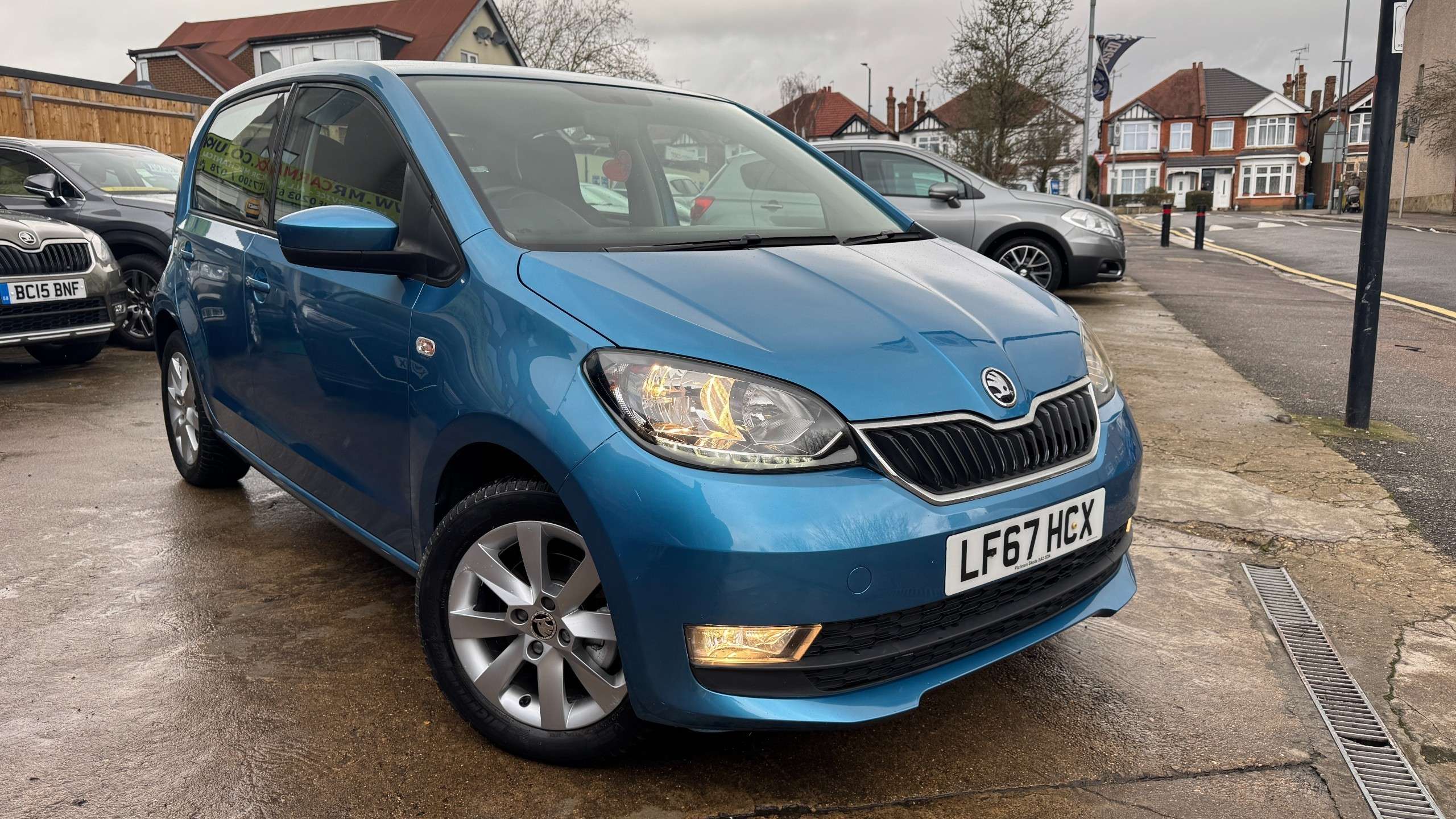A 2017 SKODA CITIGO 1.0 MPI SE L Hatchback 5dr Petrol ASG Euro 6 (75 ps) A 2017 SKODA CITIGO 1.0 MPI SE L Hatchback 5dr Petrol ASG Euro 6 (75 ps)