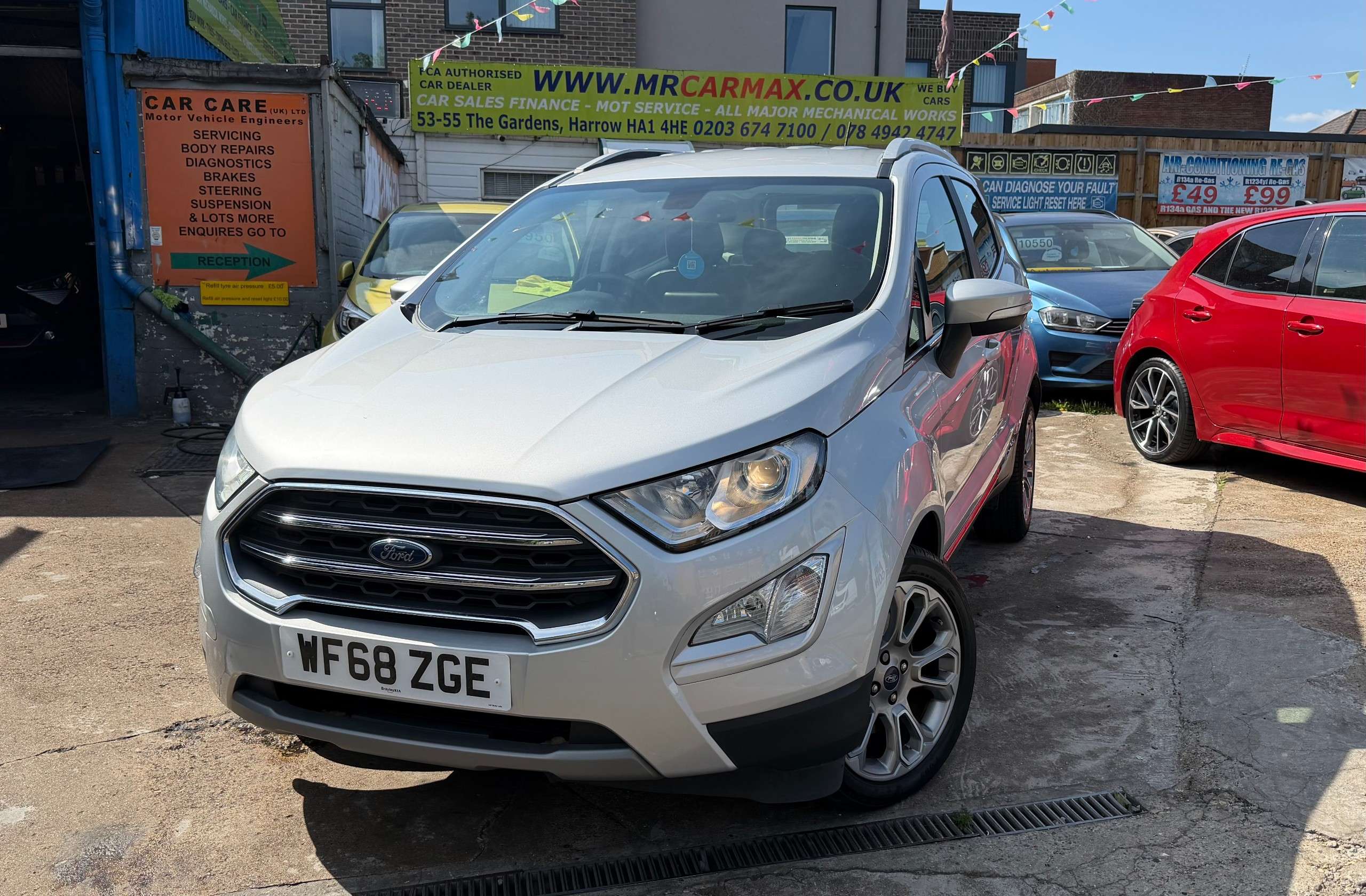 A 2018 FORD ECOSPORT 1.0T EcoBoost GPF Titanium SUV 5dr Petrol Auto Euro 6 (s/s) (125 ps) A 2018 FORD ECOSPORT 1.0T EcoBoost GPF Titanium SUV 5dr Petrol Auto Euro 6 (s/s) (125 ps)