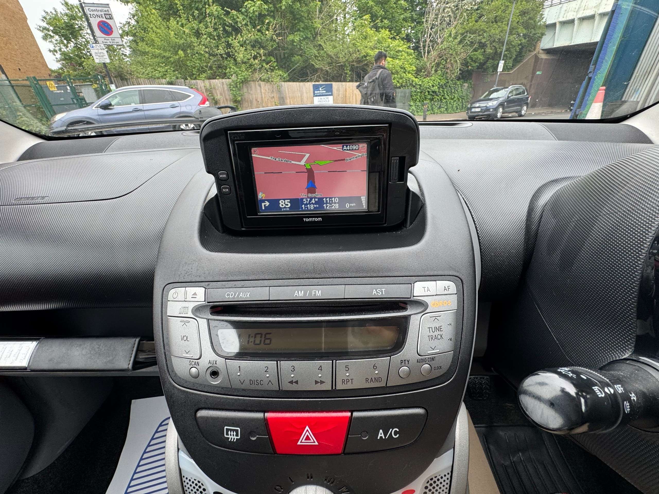 2011 TOYOTA AYGO 2011 TOYOTA AYGO