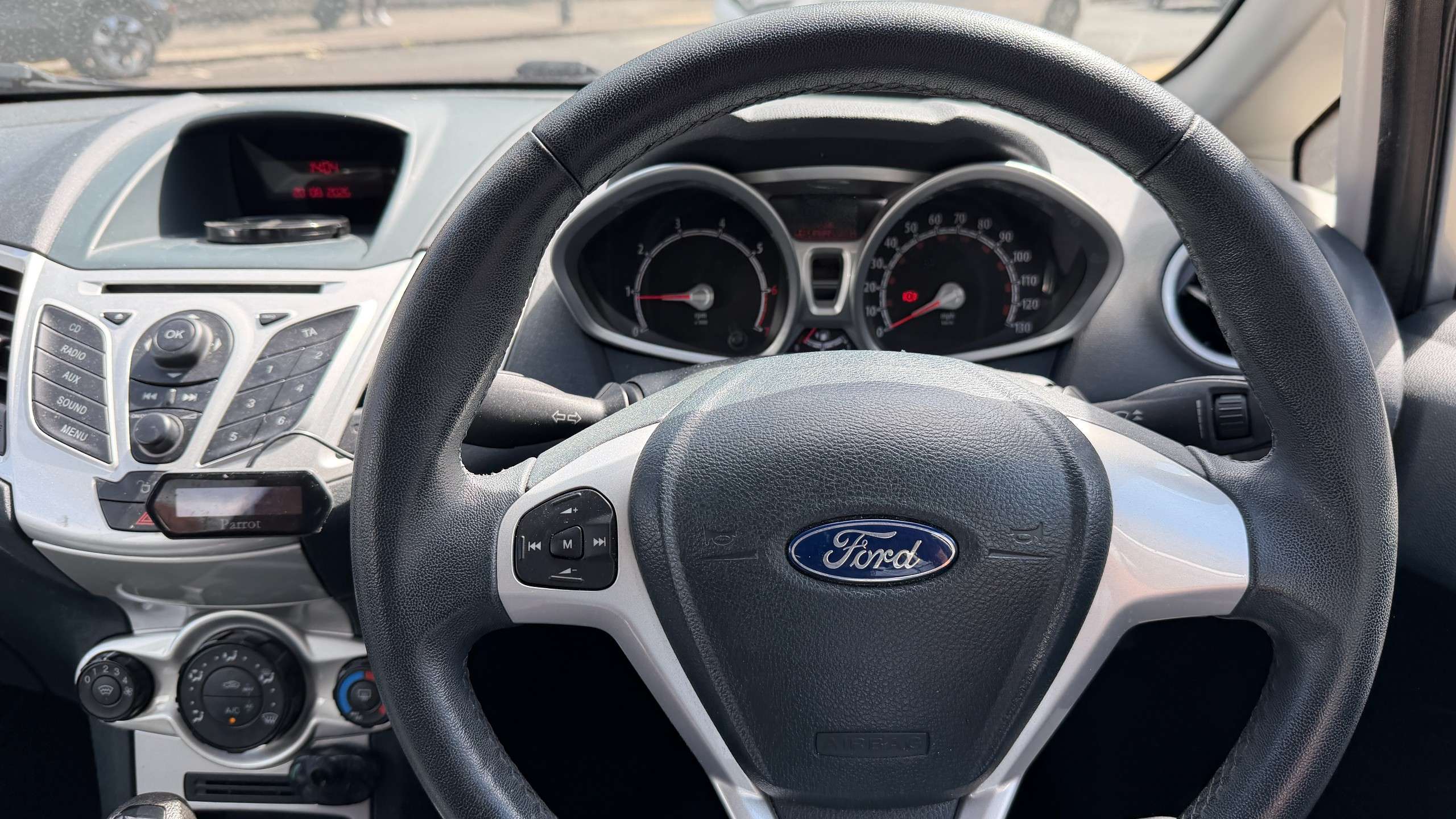 2012 FORD FIESTA 2012 FORD FIESTA