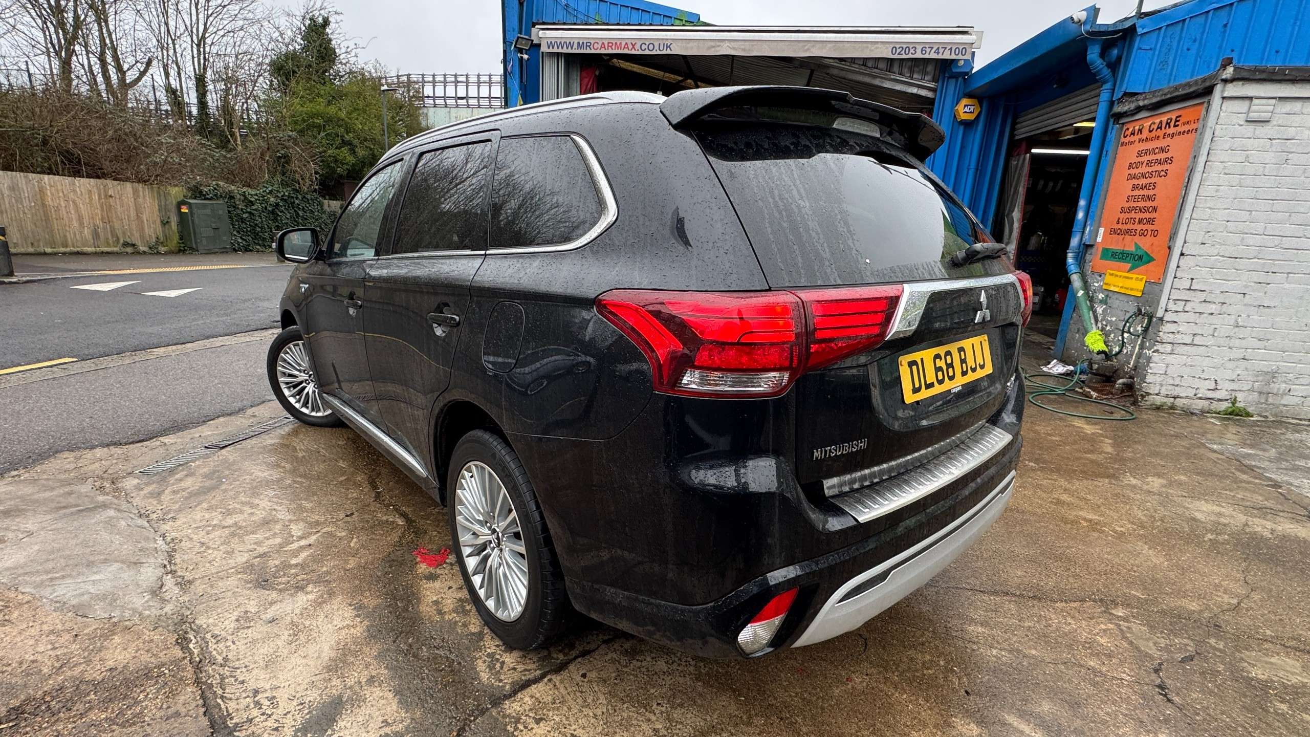 2019 MITSUBISHI OUTLANDER 2019 MITSUBISHI OUTLANDER