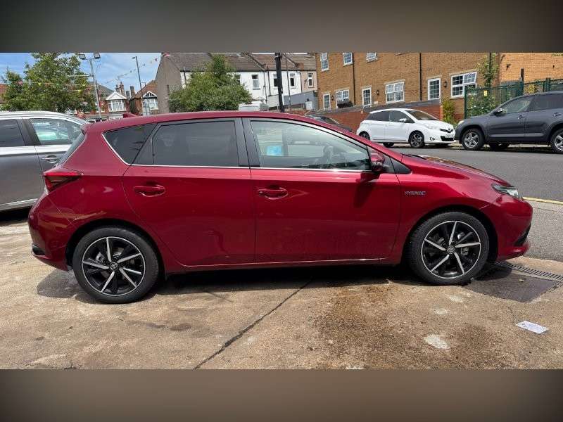 2018 TOYOTA AURIS 2018 TOYOTA AURIS
