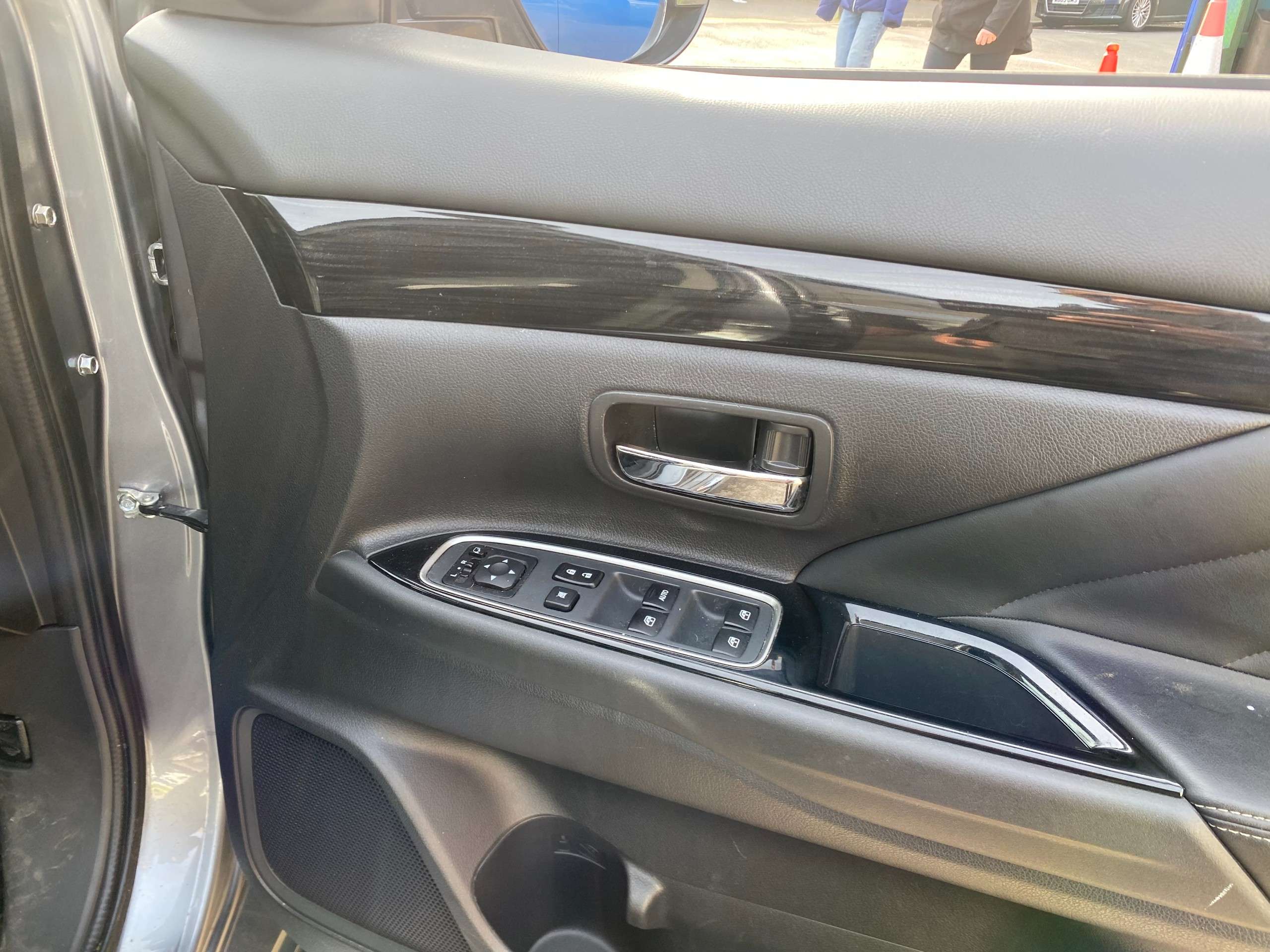 2016 MITSUBISHI OUTLANDER 2016 MITSUBISHI OUTLANDER