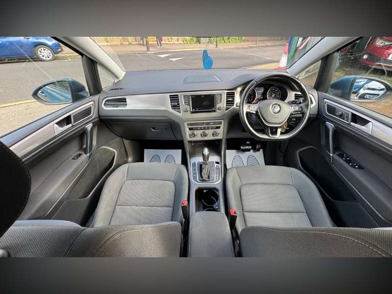 2017 VOLKSWAGEN GOLF SV 2017 VOLKSWAGEN GOLF SV