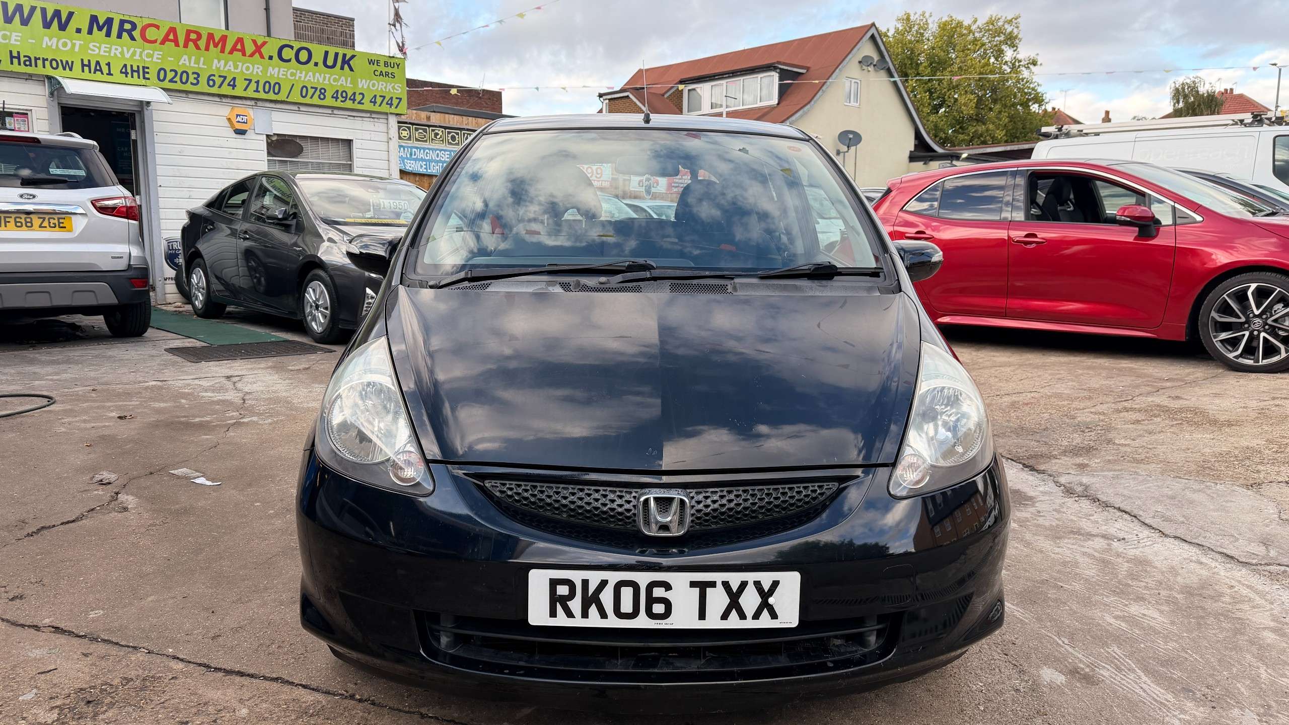 A 2006 HONDA JAZZ 1.4 i-DSI SE Hatchback 5dr Petrol CVT-7 (139 g/km, 82 bhp) A 2006 HONDA JAZZ 1.4 i-DSI SE Hatchback 5dr Petrol CVT-7 (139 g/km, 82 bhp)