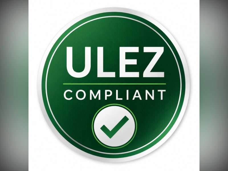 A 2015 BMW 2 SERIES GRAN TOURER 2.0 220i M Sport MPV 5dr Petrol Auto Euro 6 (s/s) (192 ps) A 2015 BMW 2 SERIES GRAN TOURER 2.0 220i M Sport MPV 5dr Petrol Auto Euro 6 (s/s) (192 ps)