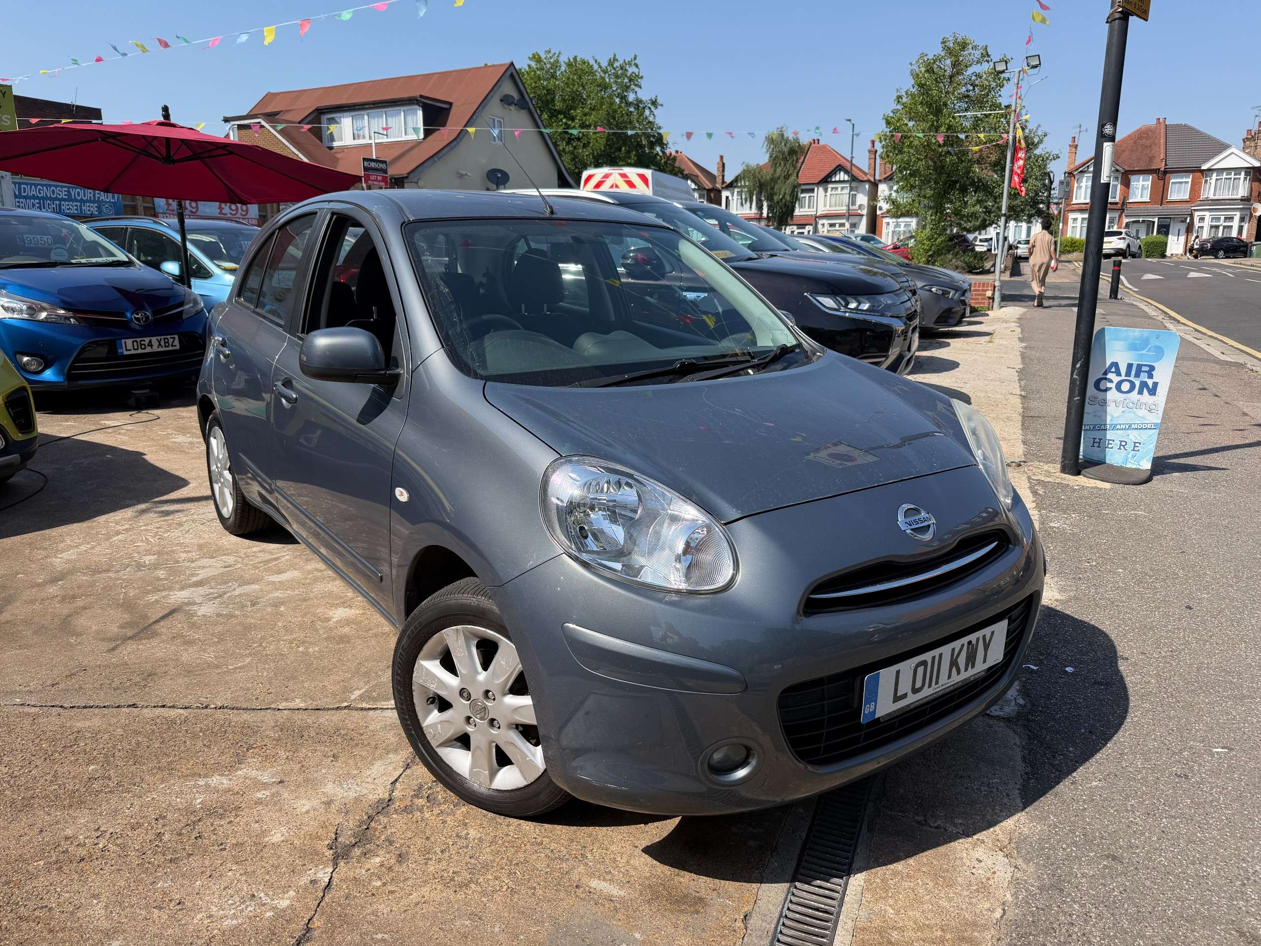 A 2011 NISSAN MICRA 1.2 12V Acenta Hatchback 5dr Petrol CVT Euro 5 (80 ps) A 2011 NISSAN MICRA 1.2 12V Acenta Hatchback 5dr Petrol CVT Euro 5 (80 ps)