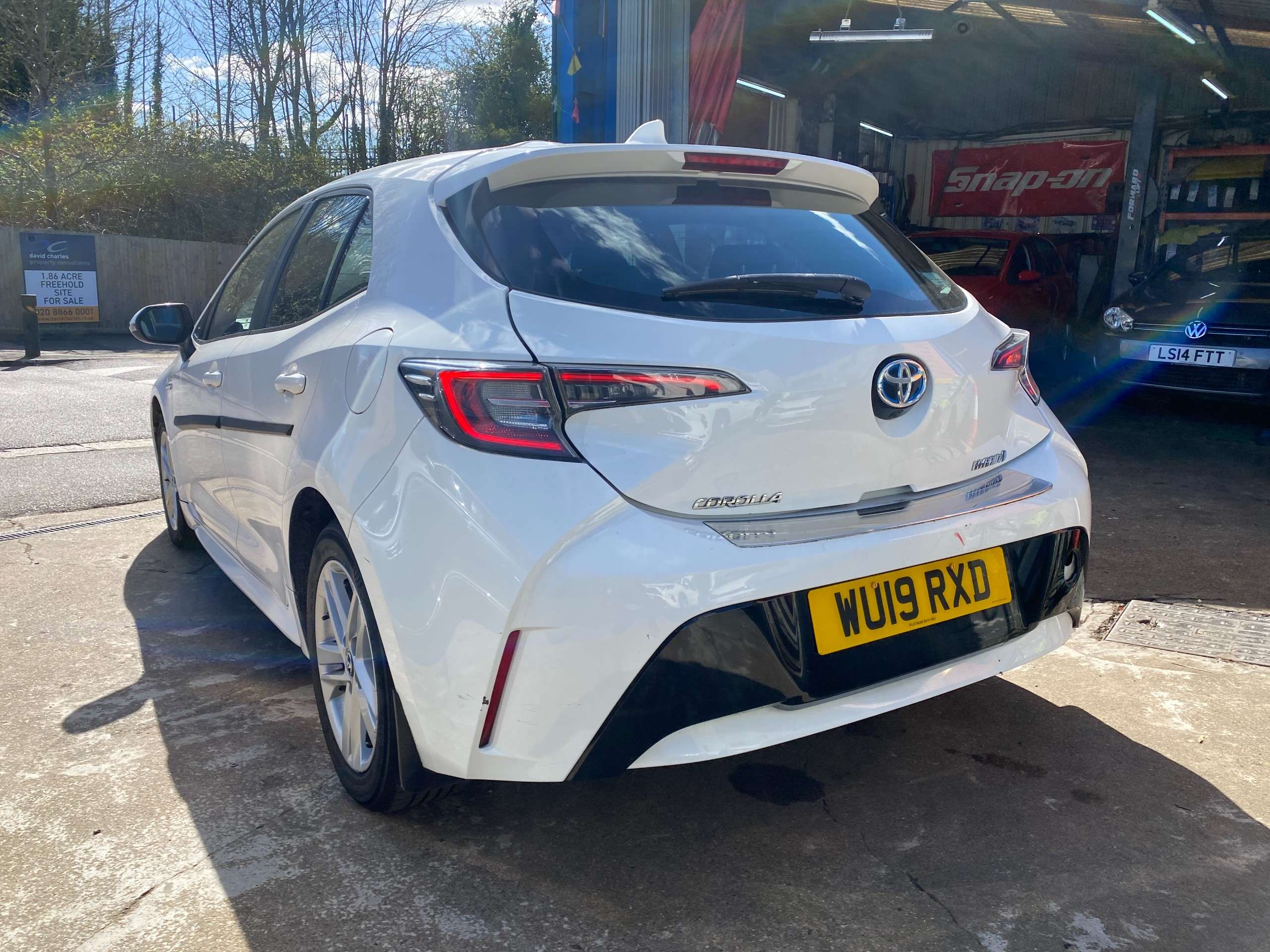 2019 TOYOTA COROLLA 2019 TOYOTA COROLLA