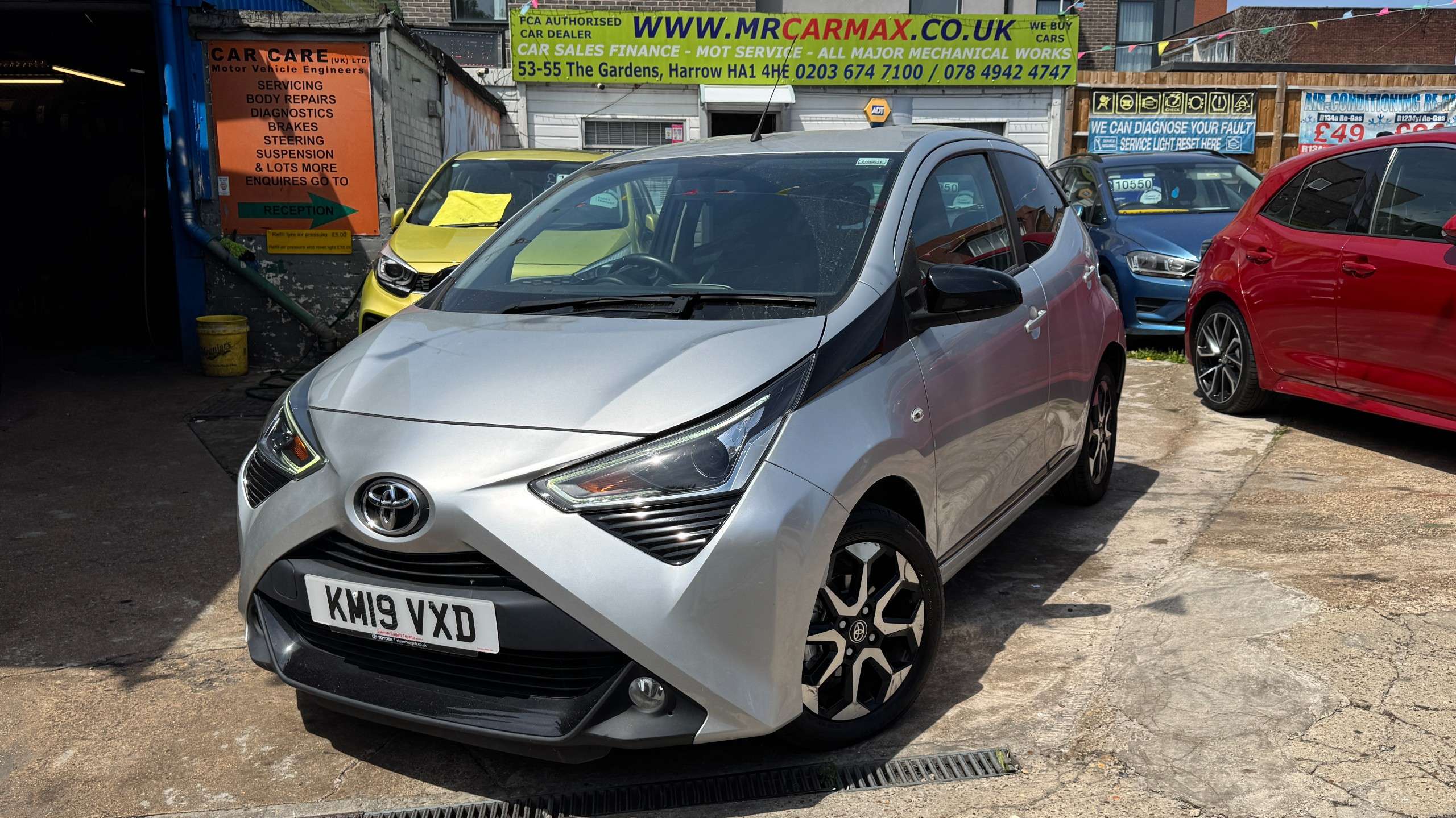 A 2019 TOYOTA AYGO 1.0 VVT-i x-trend Hatchback 5dr Petrol Manual Euro 6 (71 ps) A 2019 TOYOTA AYGO 1.0 VVT-i x-trend Hatchback 5dr Petrol Manual Euro 6 (71 ps)