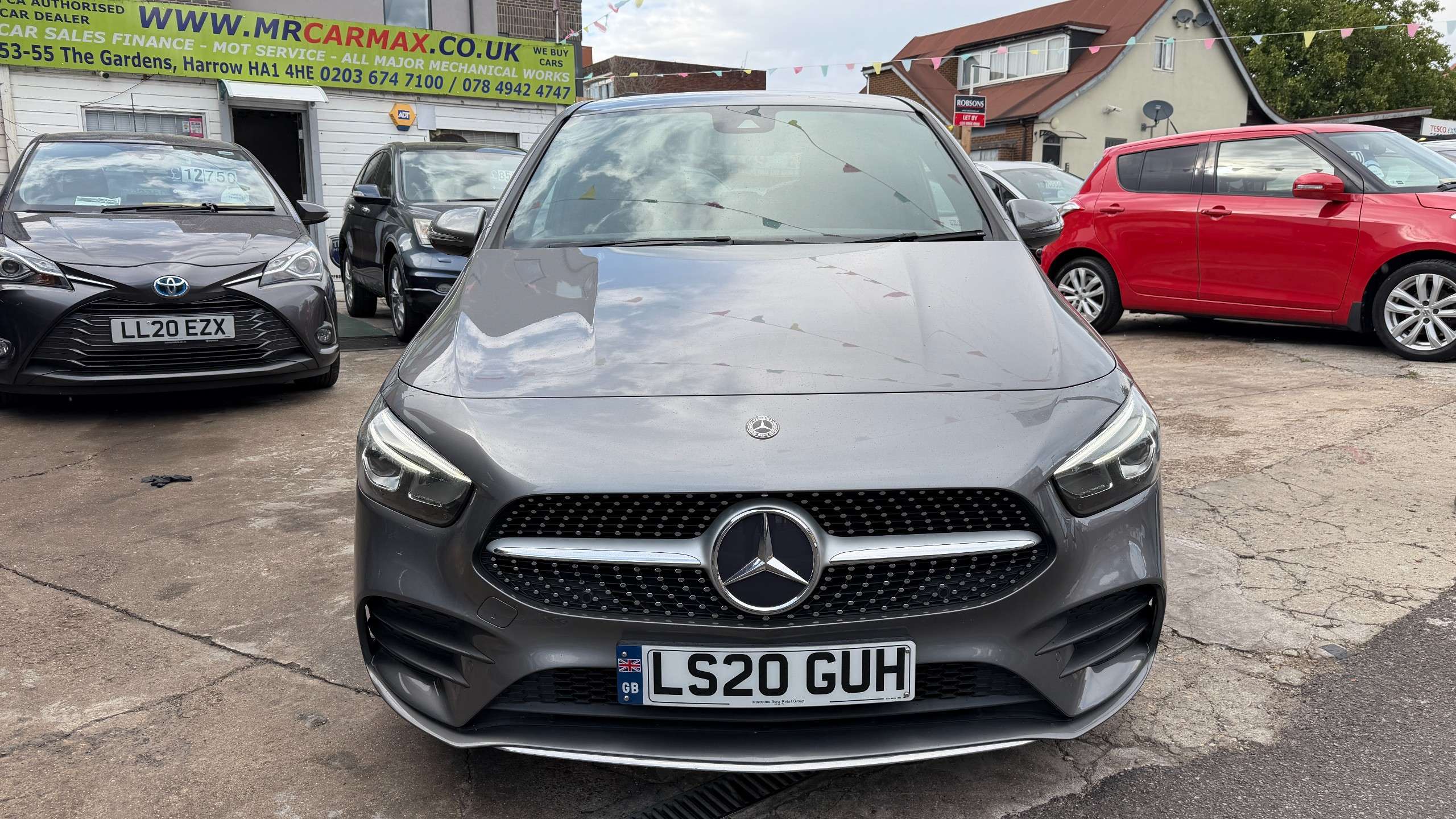 A 2020 MERCEDES-BENZ B CLASS 1.3 B180 AMG Line (Executive) MPV 5dr Petrol 7G-DCT Euro 6 (s/s) (136 ps) A 2020 MERCEDES-BENZ B CLASS 1.3 B180 AMG Line (Executive) MPV 5dr Petrol 7G-DCT Euro 6 (s/s) (136 ps)