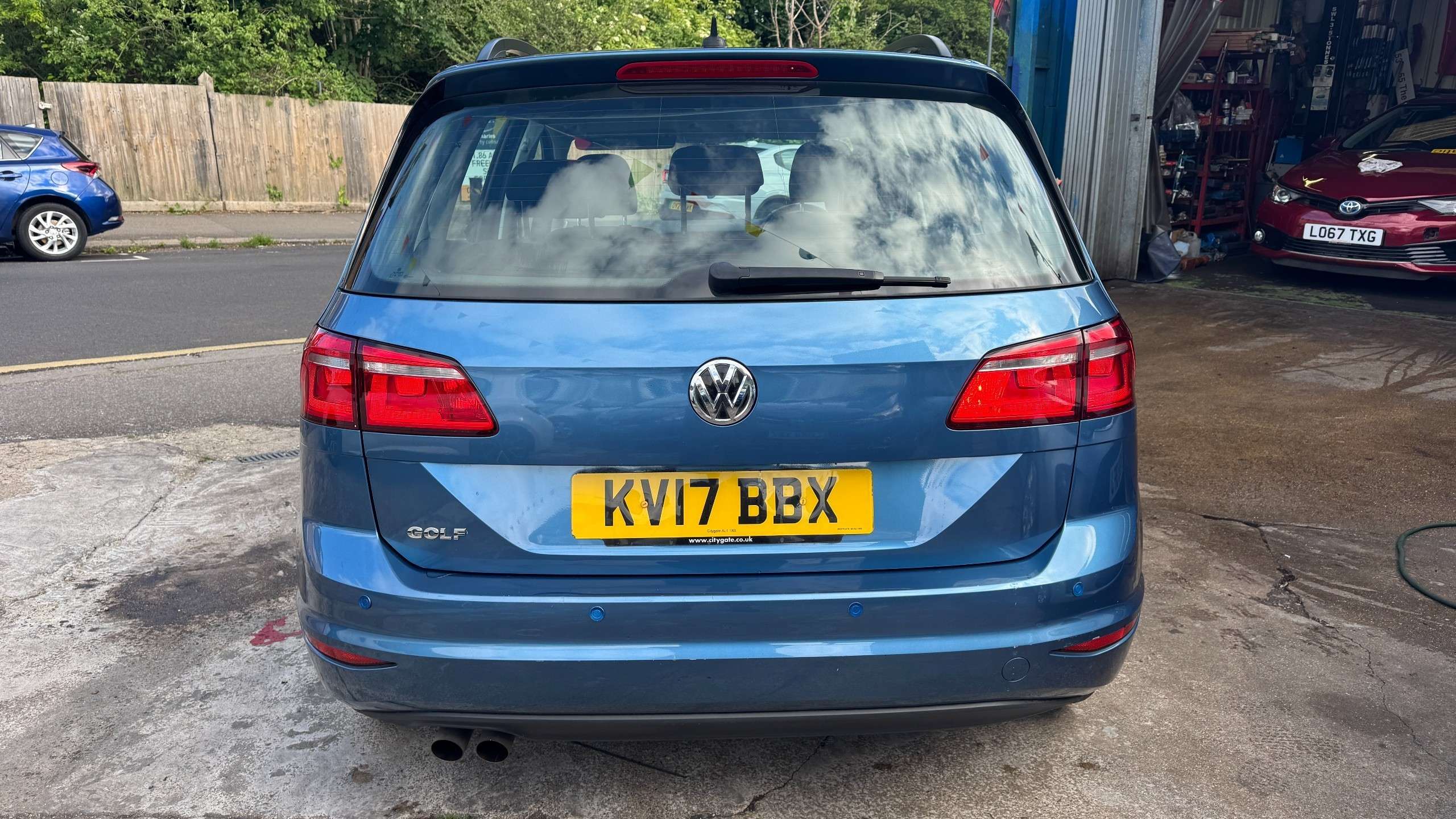 2017 VOLKSWAGEN GOLF SV 2017 VOLKSWAGEN GOLF SV