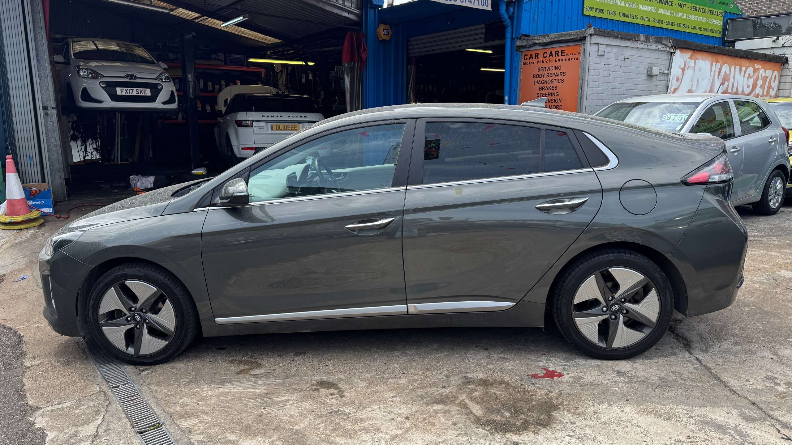2021 HYUNDAI IONIQ 2021 HYUNDAI IONIQ
