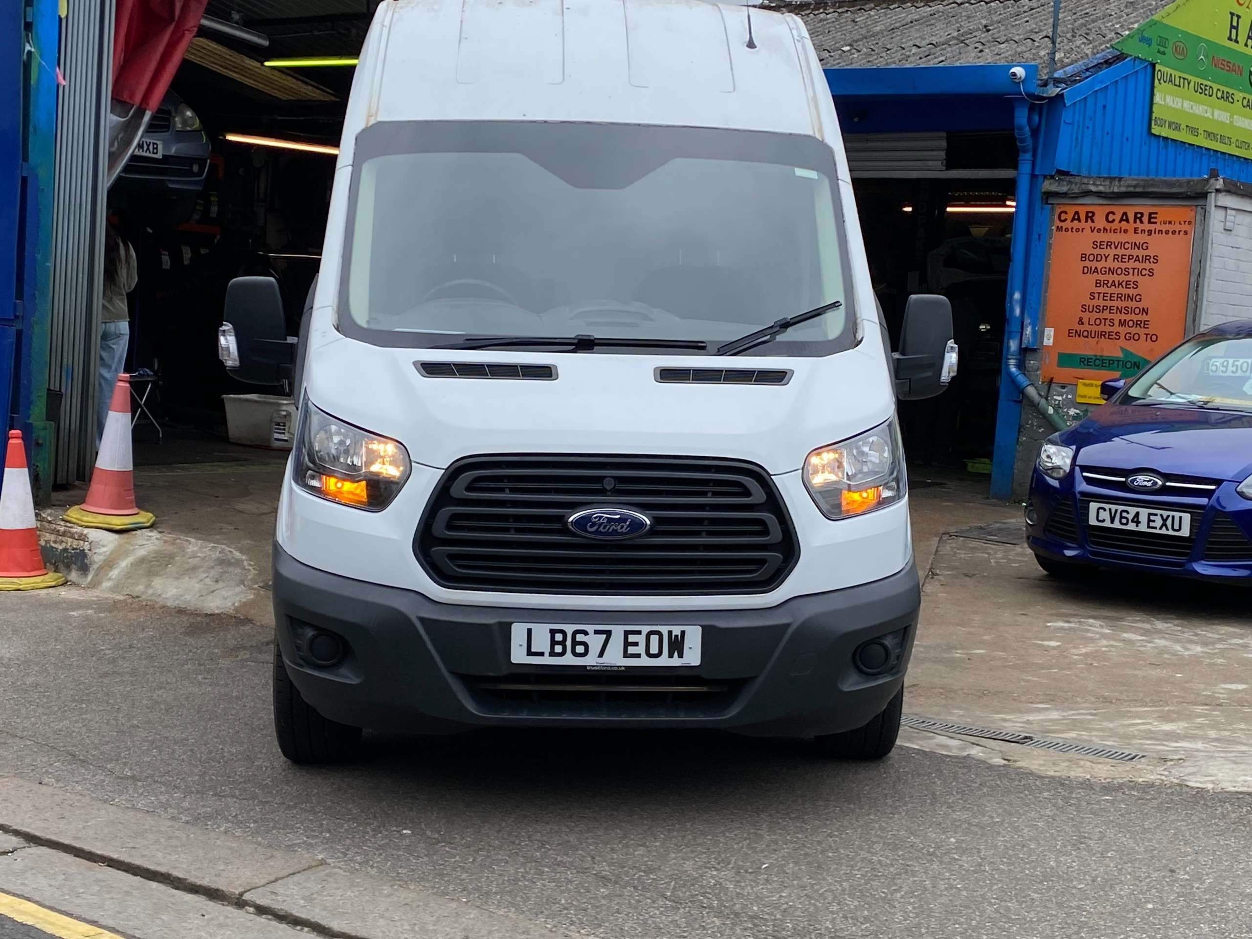 A 2018 FORD TRANSIT 2.0 350 EcoBlue Panel Van 5dr Diesel Manual FWD L2 H3 Euro 6 (130 ps) A 2018 FORD TRANSIT 2.0 350 EcoBlue Panel Van 5dr Diesel Manual FWD L2 H3 Euro 6 (130 ps)