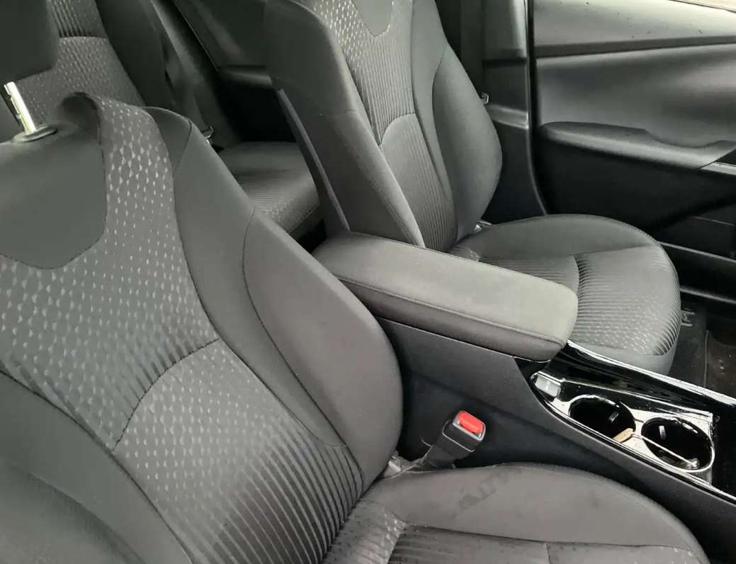 A 2018 TOYOTA PRIUS 1.8 VVT-h Active Hatchback 5dr Petrol Hybrid CVT Euro 6 (s/s) (122 ps) A 2018 TOYOTA PRIUS 1.8 VVT-h Active Hatchback 5dr Petrol Hybrid CVT Euro 6 (s/s) (122 ps)