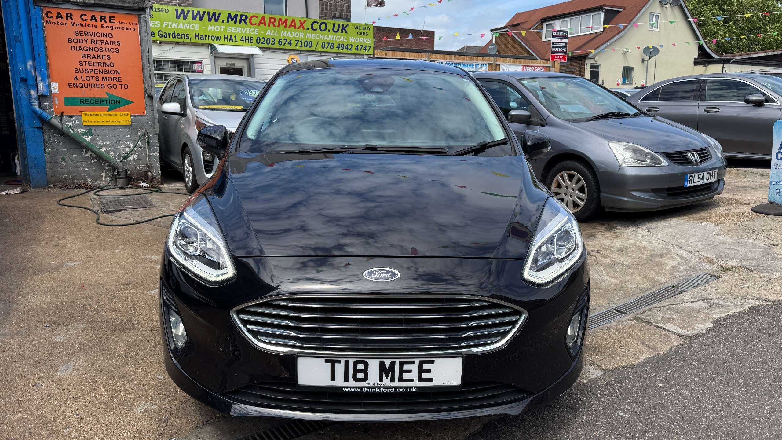 A 2021 FORD FIESTA 1.0T EcoBoost Titanium X Hatchback 5dr Petrol DCT Euro 6 (s/s) (125 ps) A 2021 FORD FIESTA 1.0T EcoBoost Titanium X Hatchback 5dr Petrol DCT Euro 6 (s/s) (125 ps)