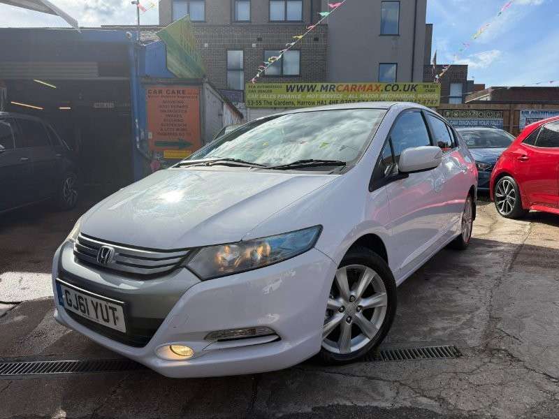 A 2011 HONDA INSIGHT 1.3h IMA EX Hatchback 5dr Petrol Hybrid CVT Euro 5 (102 ps) A 2011 HONDA INSIGHT 1.3h IMA EX Hatchback 5dr Petrol Hybrid CVT Euro 5 (102 ps)